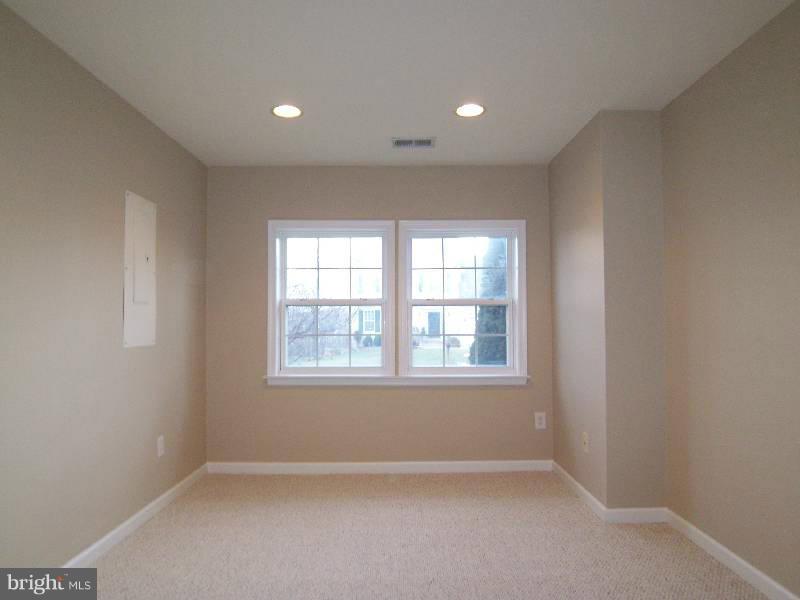 STONEBRIDGE - Residential