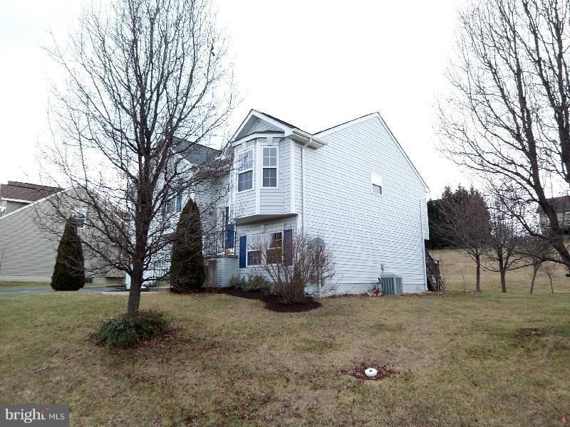 STONEBRIDGE - Residential