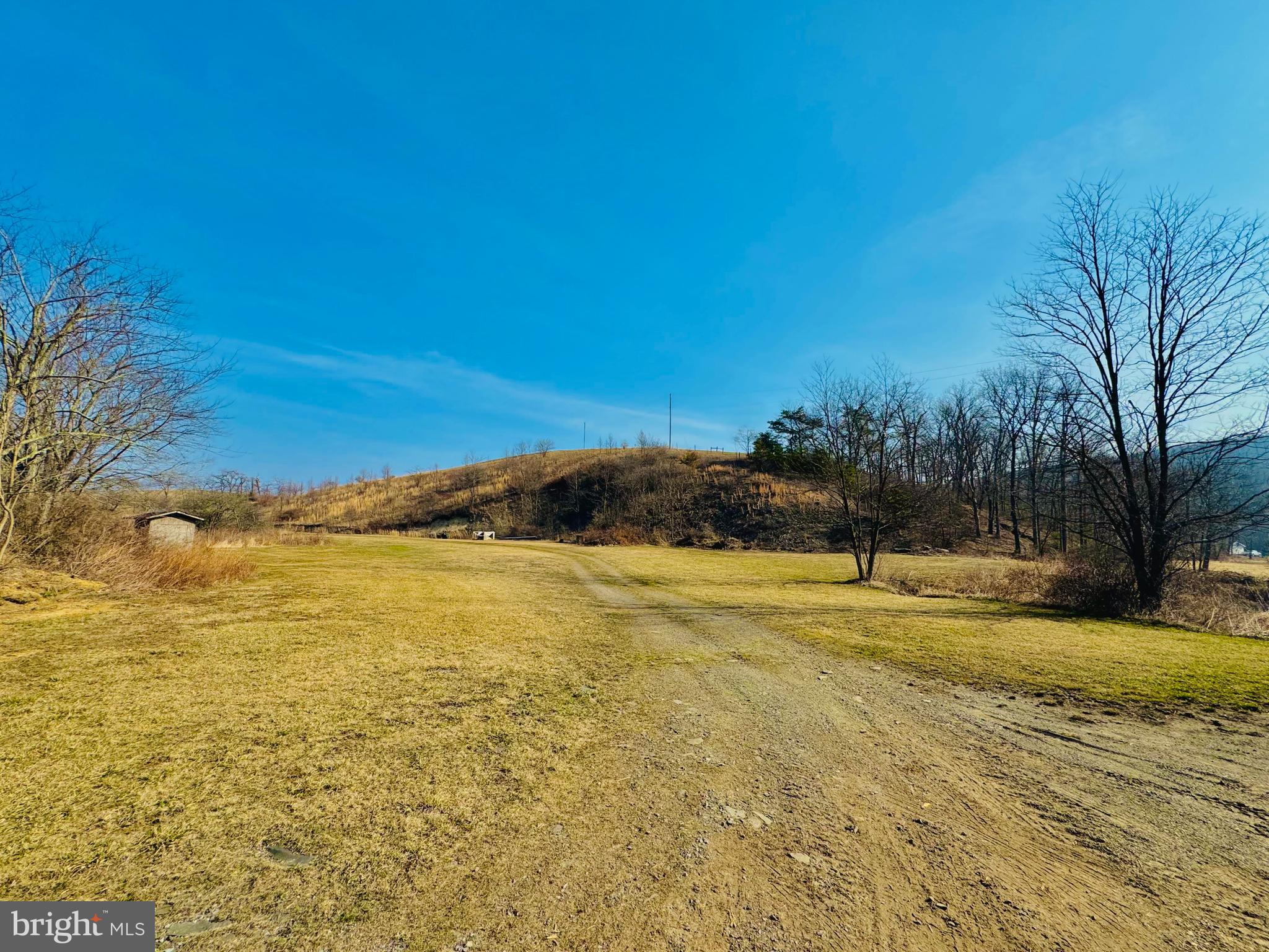 200 Blk CARBERRY ROAD