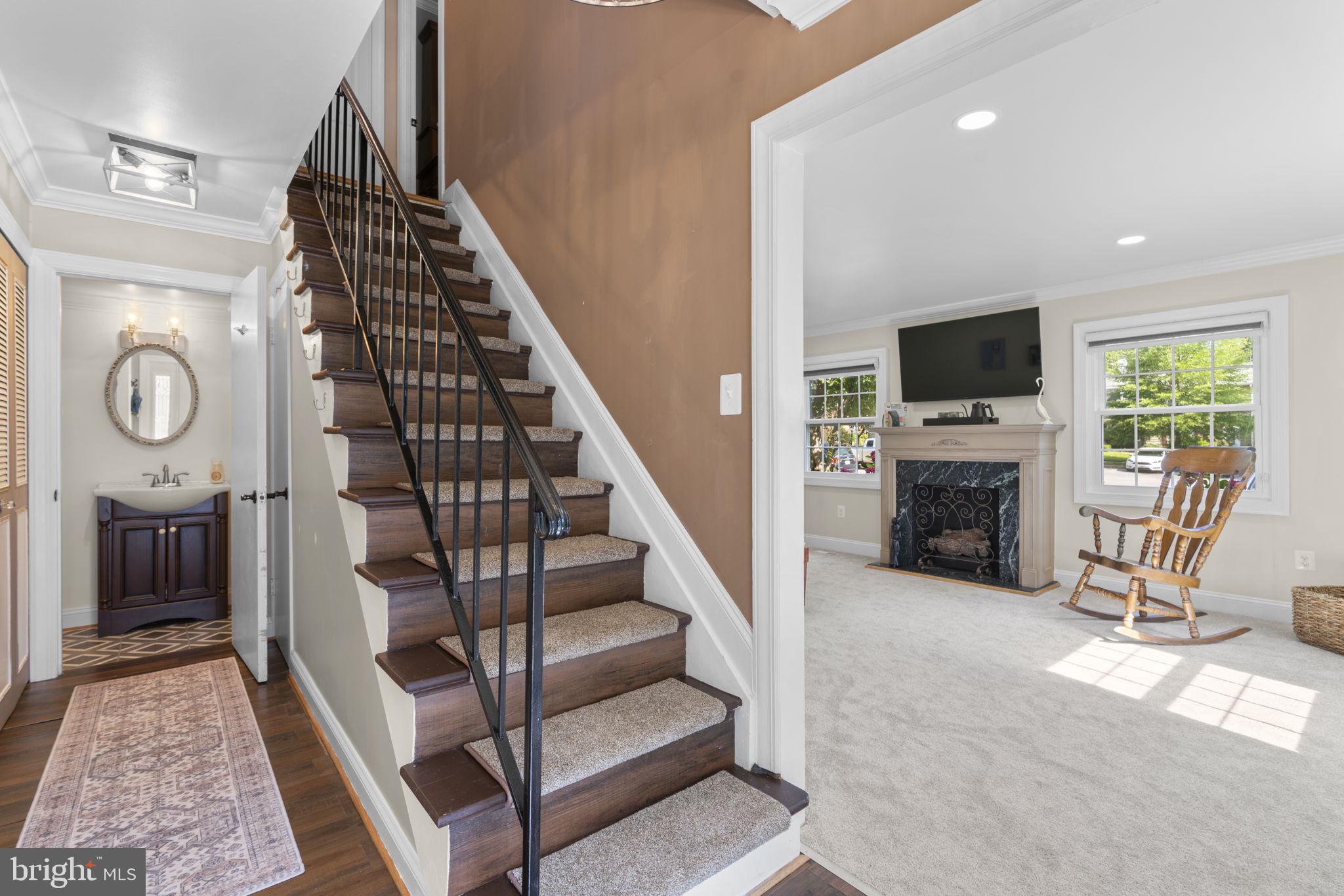 5527 GREEN DORY LANE