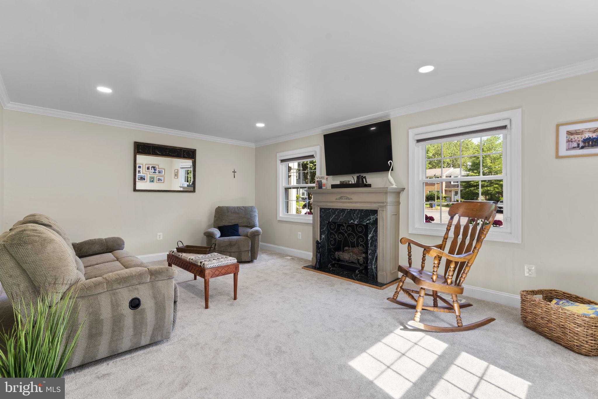 5527 GREEN DORY LANE
