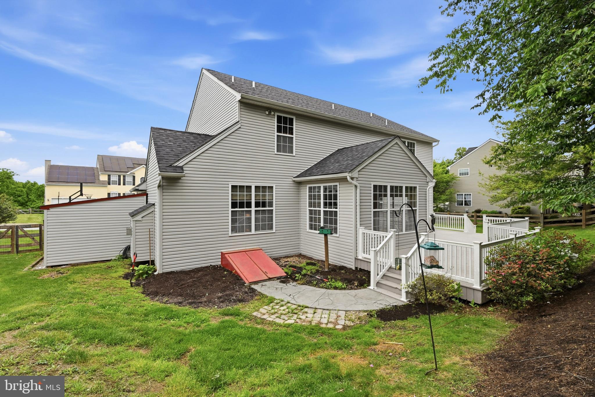 MEADOWBROOK - Residential