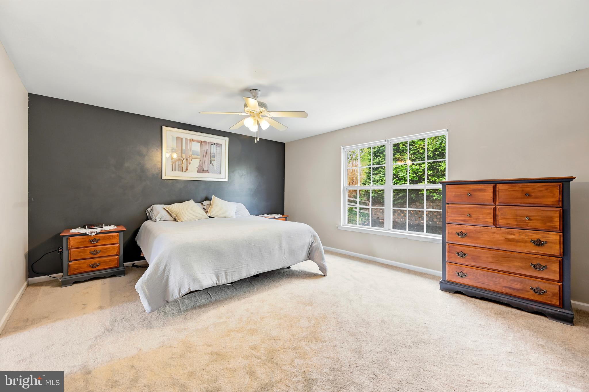 MEADOWBROOK - Residential