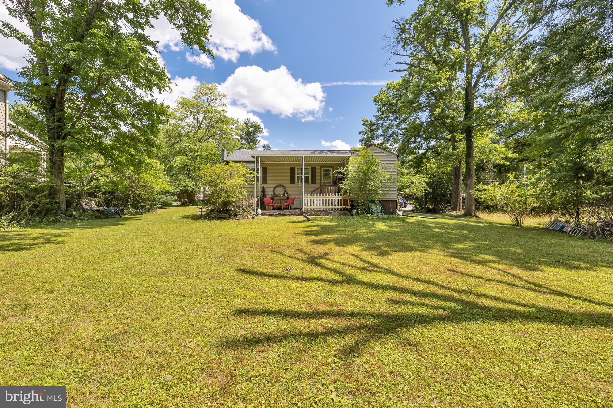 MURMURING PINES - Residential