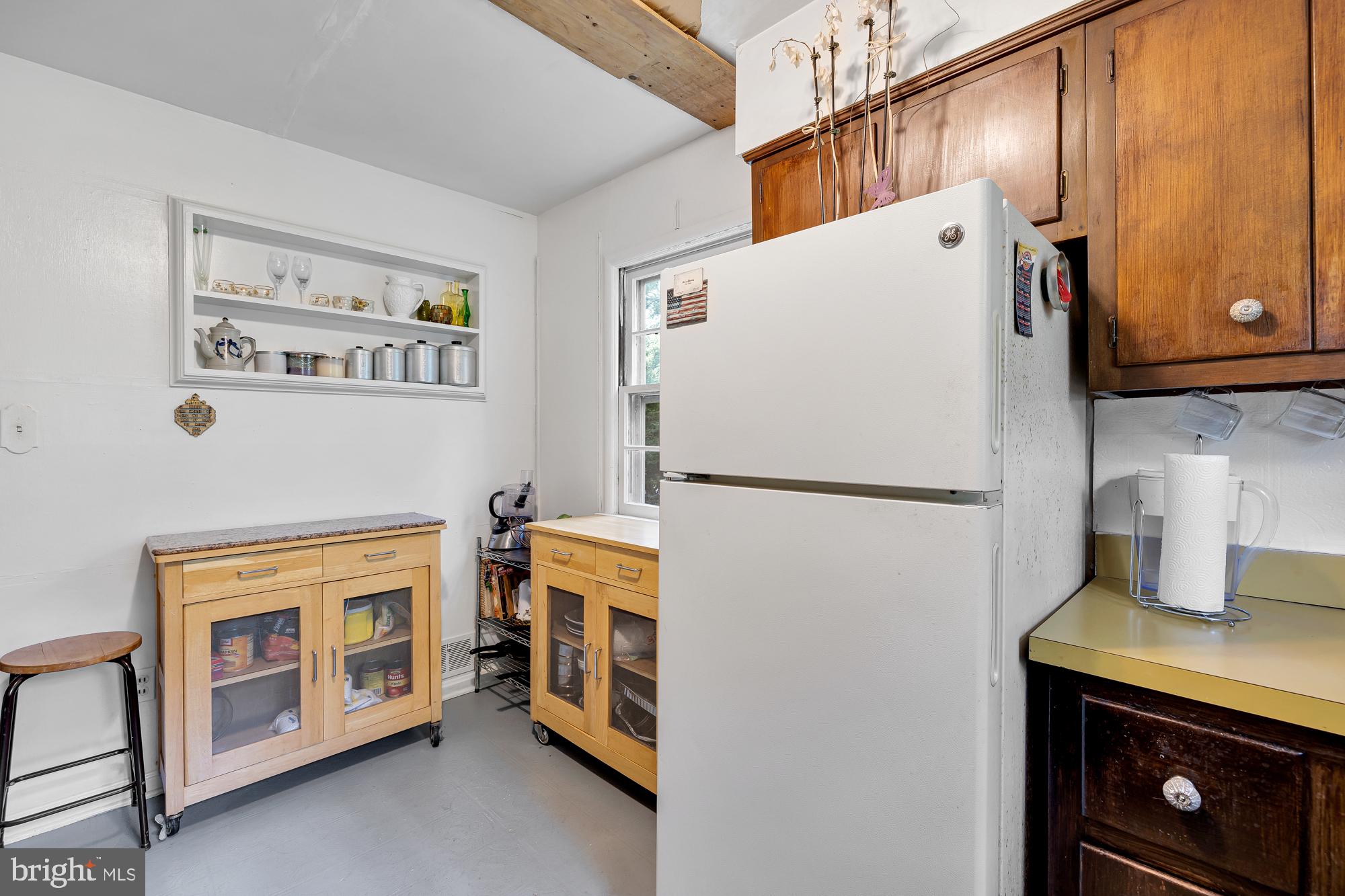 MURMURING PINES - Residential