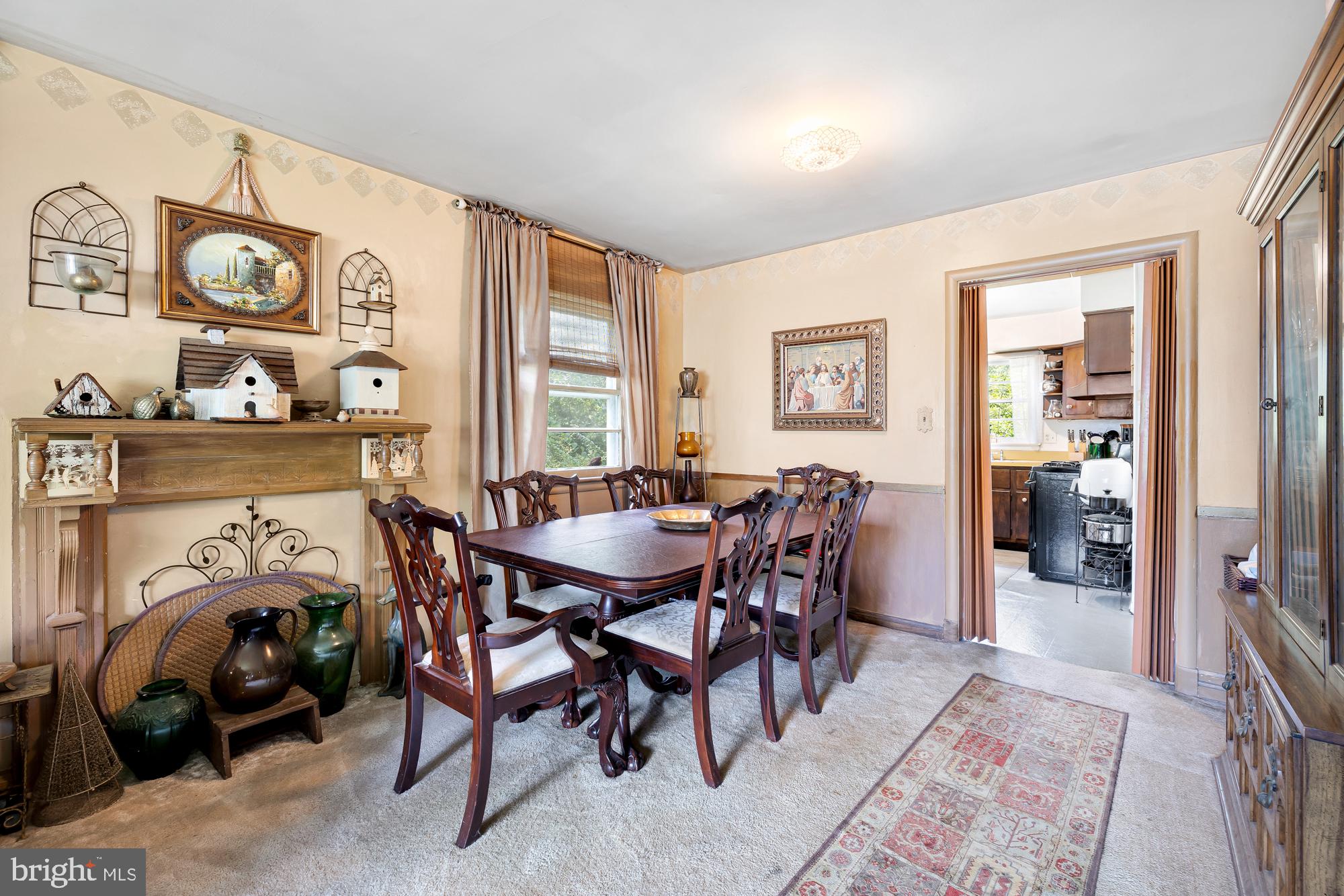 MURMURING PINES - Residential