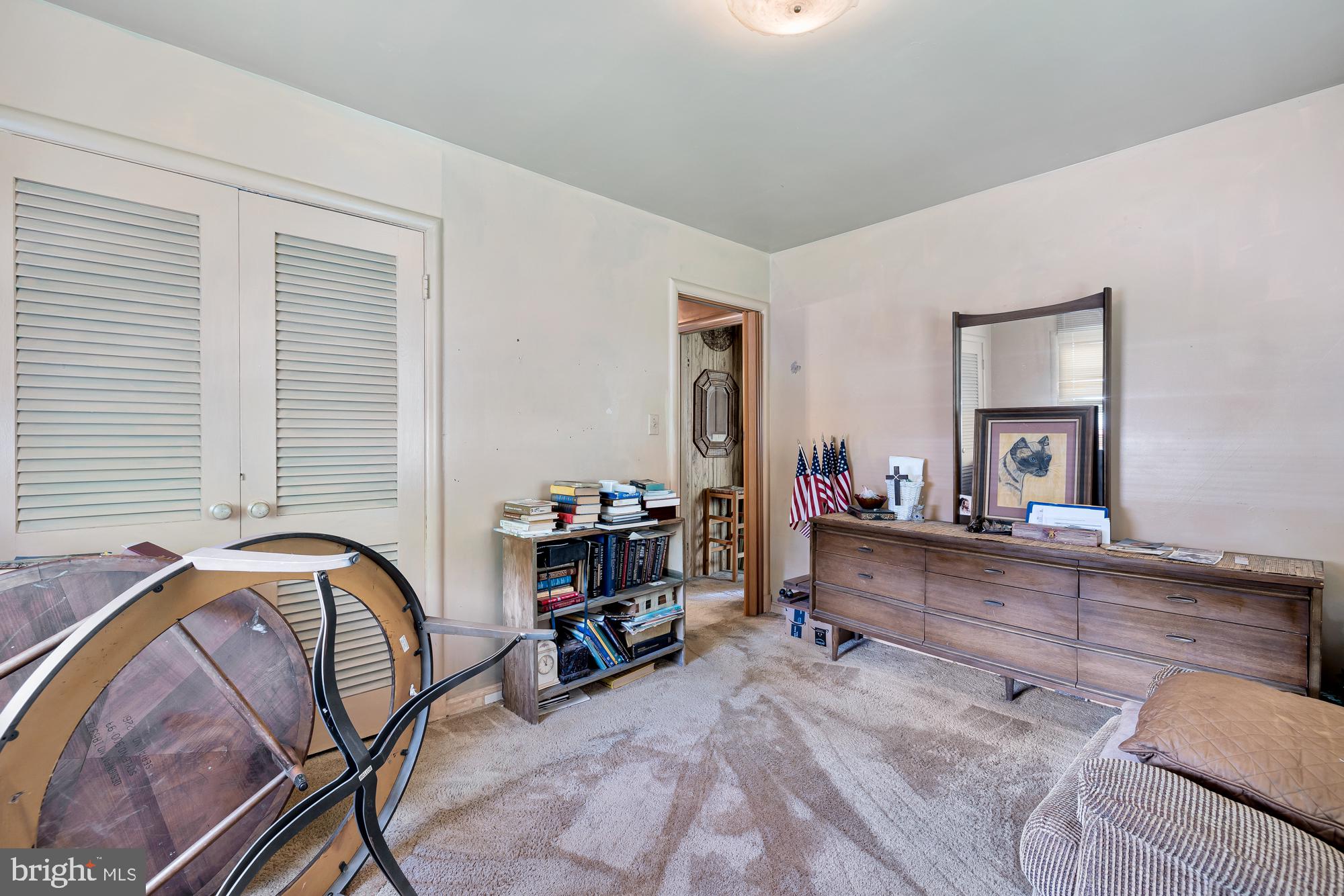 MURMURING PINES - Residential