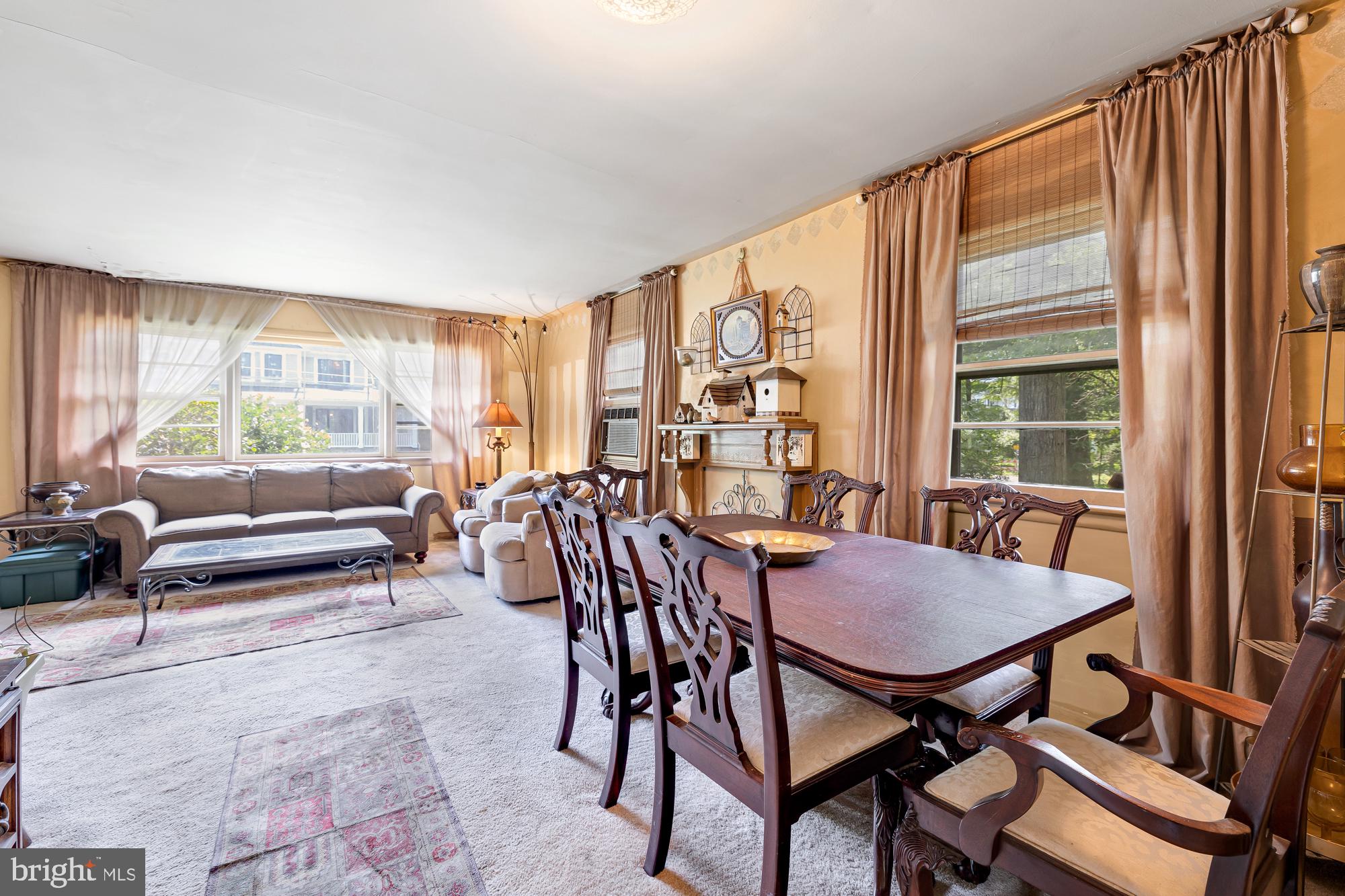 MURMURING PINES - Residential