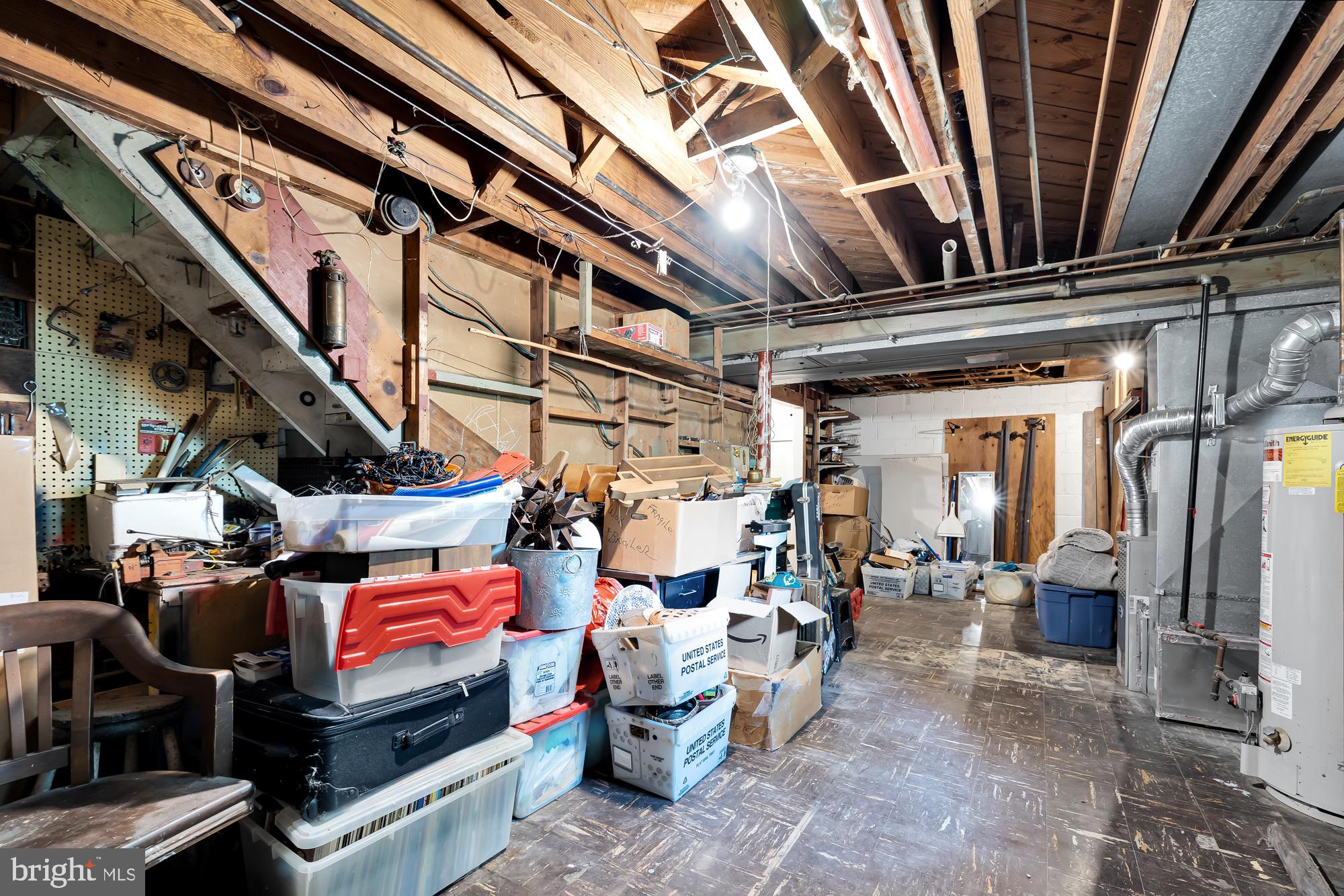 MURMURING PINES - Residential