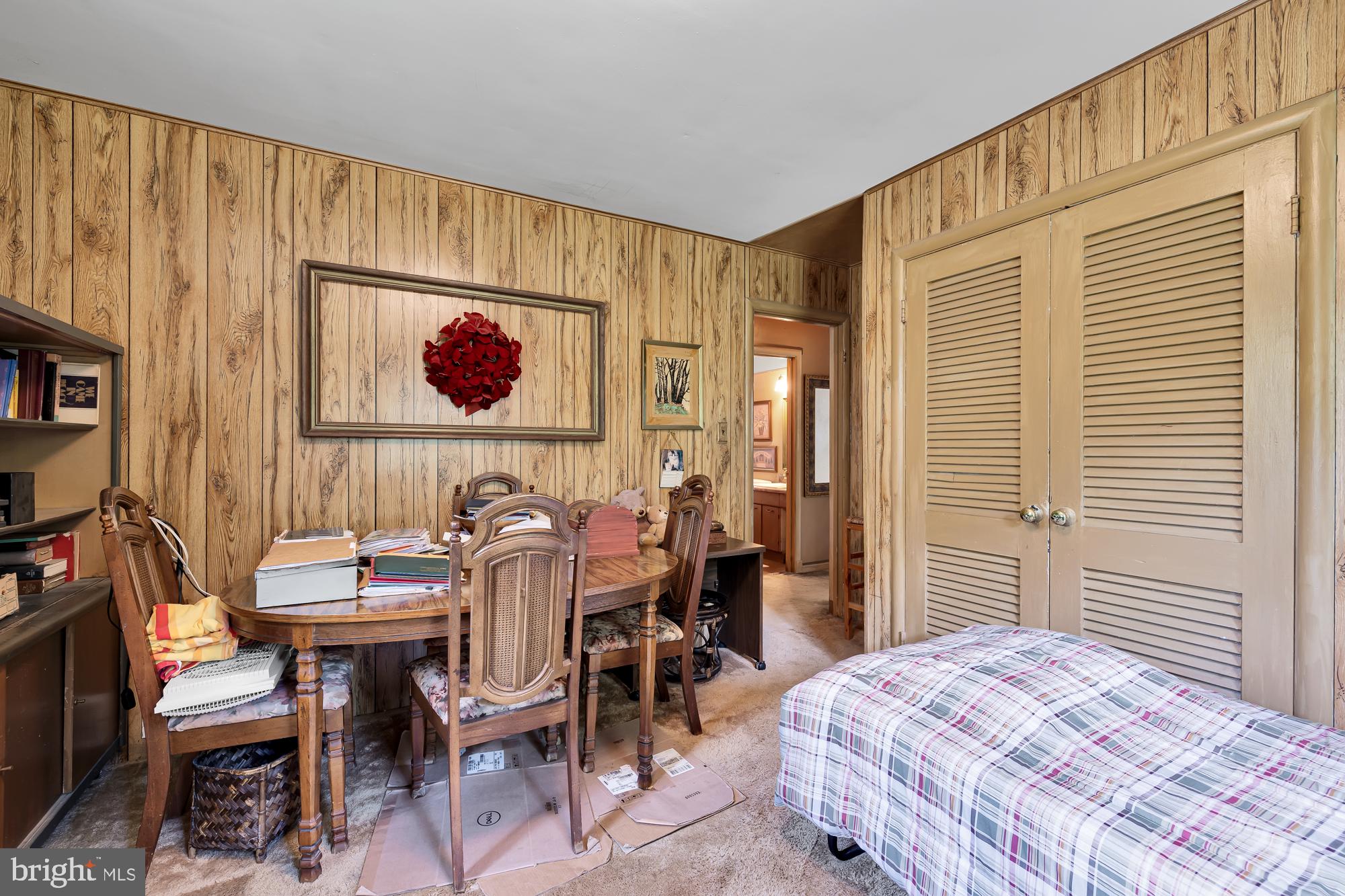 MURMURING PINES - Residential