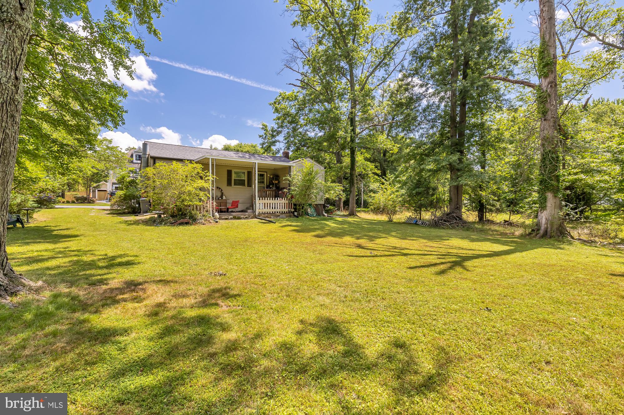 MURMURING PINES - Residential