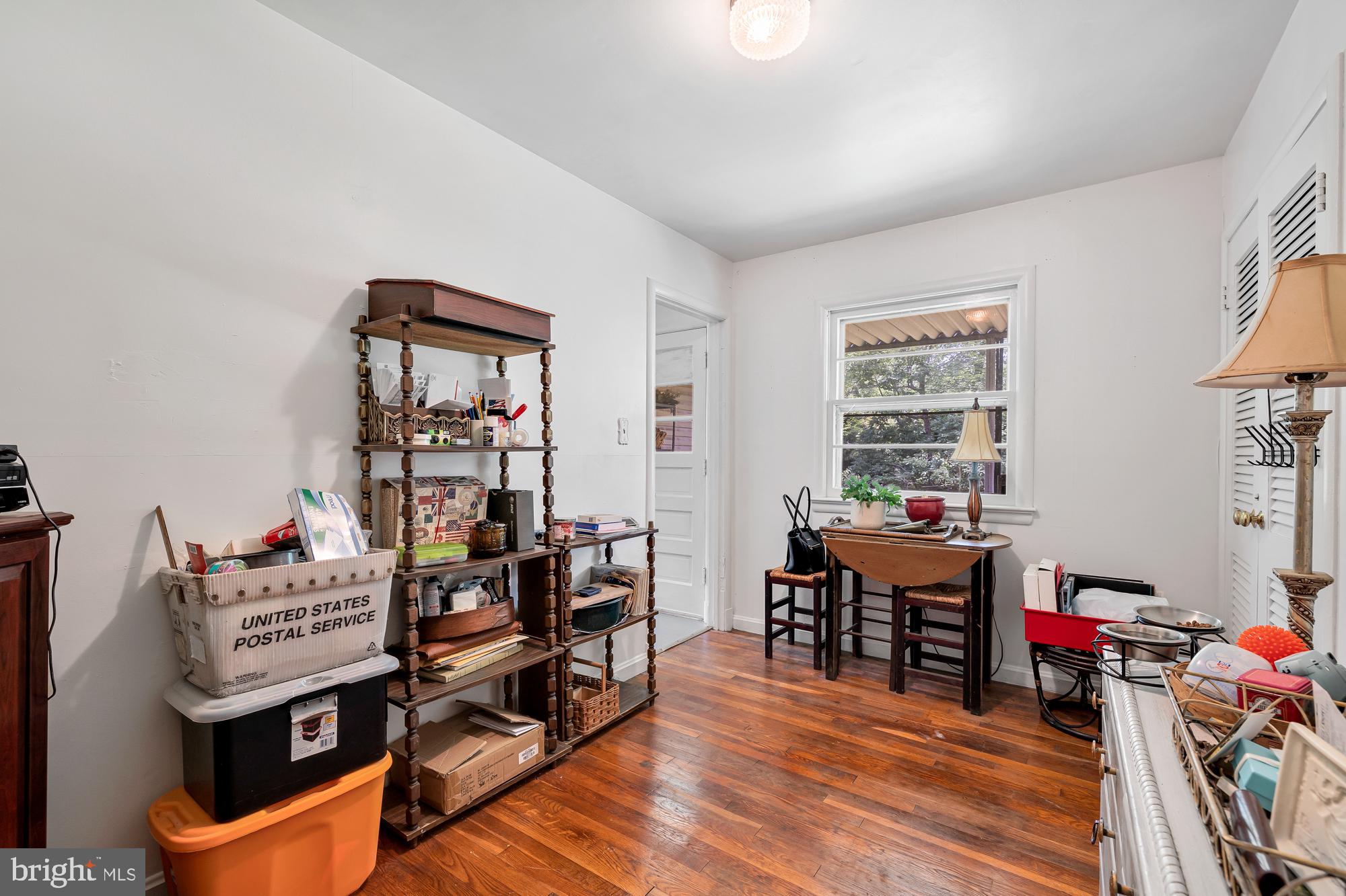 MURMURING PINES - Residential