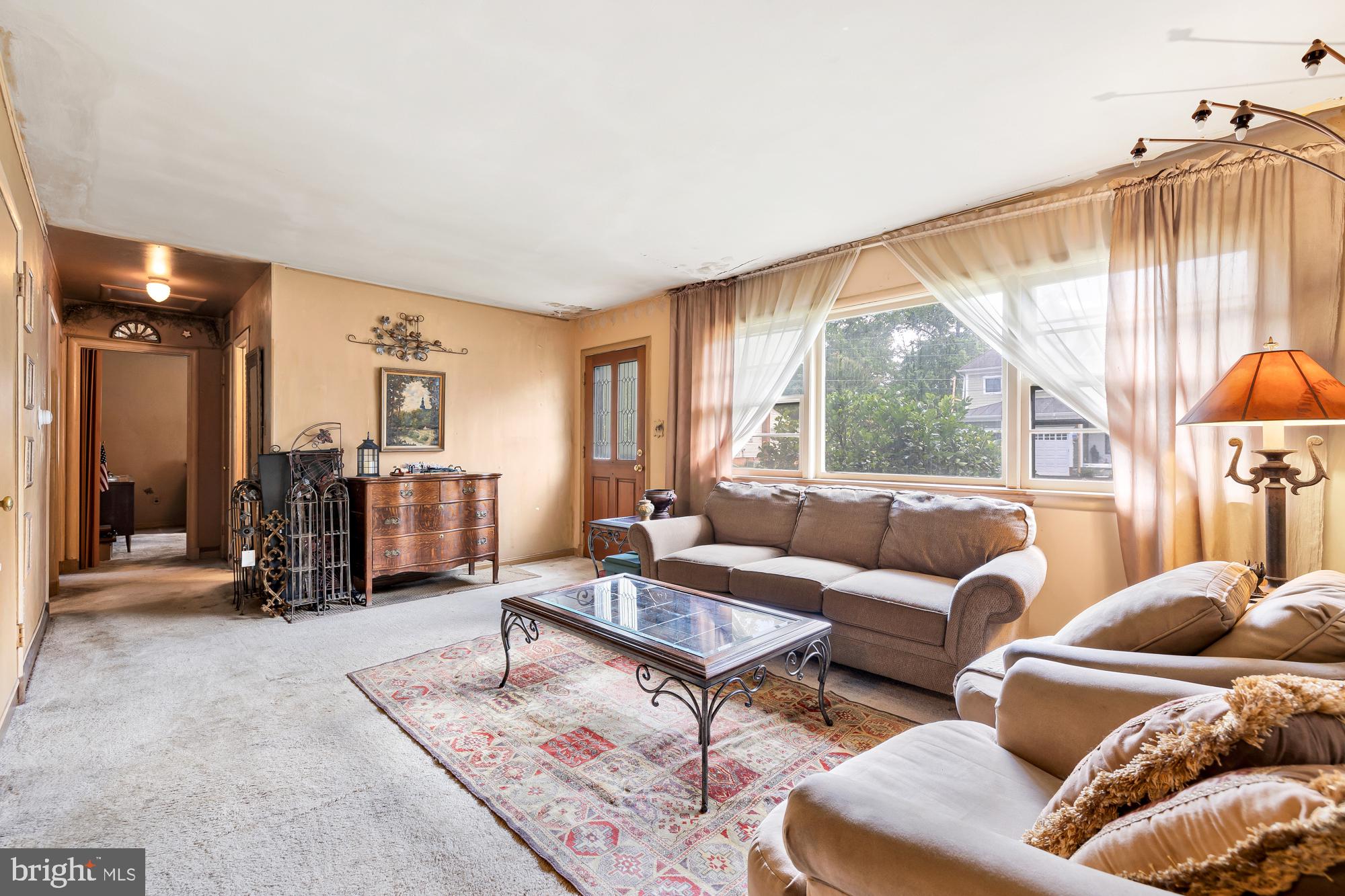 MURMURING PINES - Residential