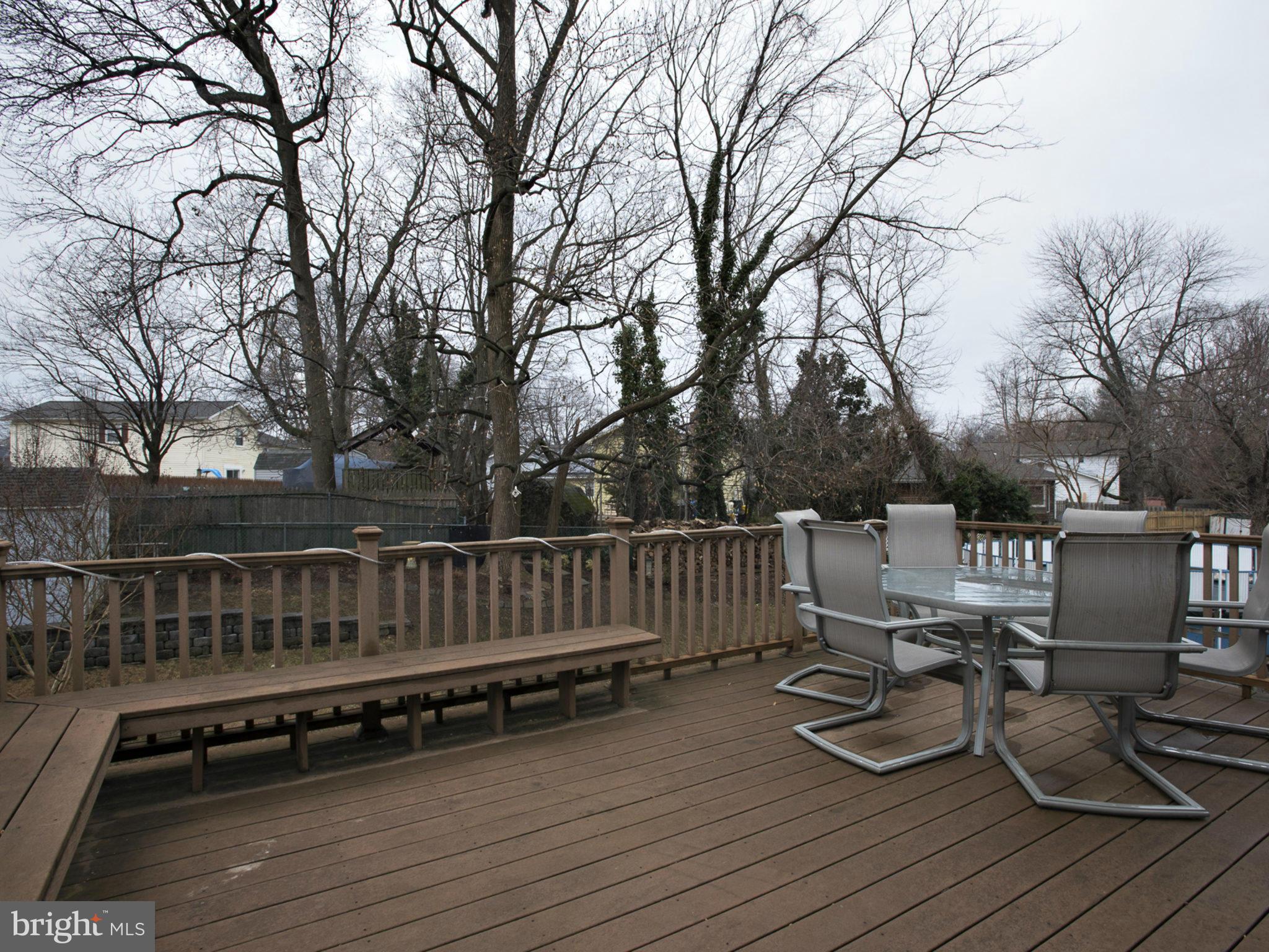 SPRIGGS COVE - Residential