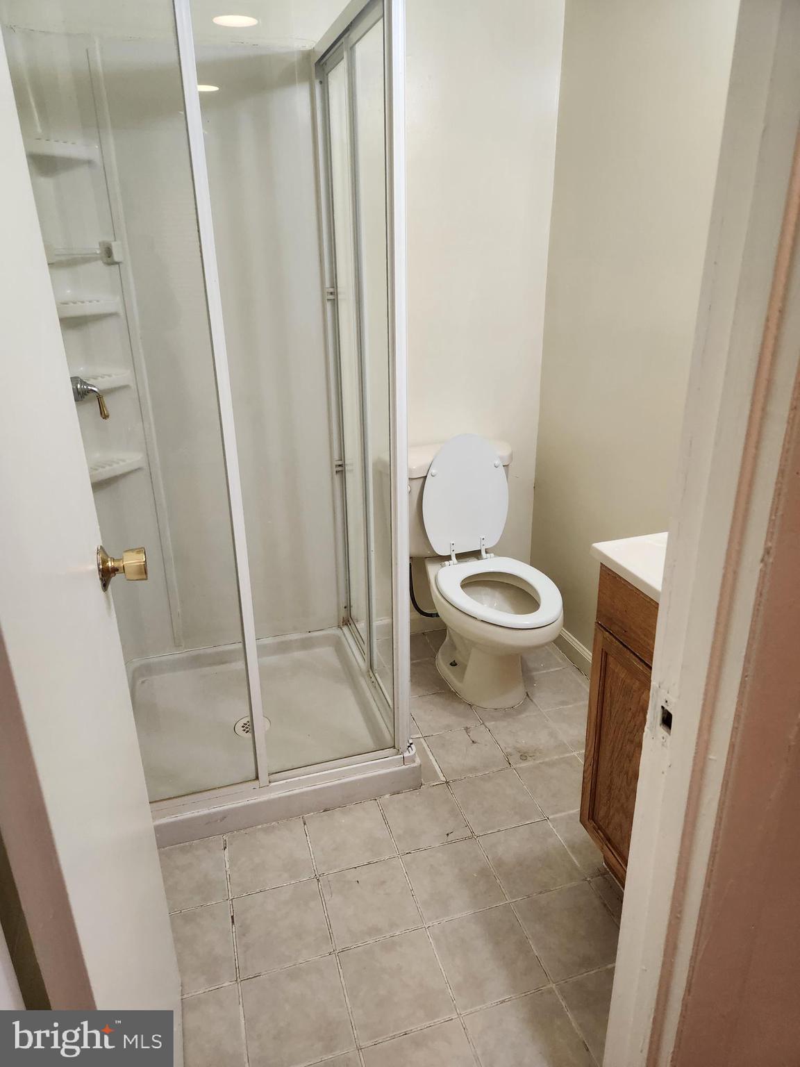 ANDOVER HEIGHTS CONDO I - Residential Lease