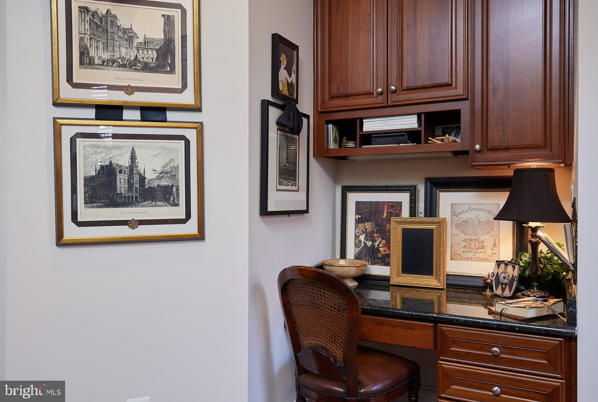 PARK POTOMAC - Residential