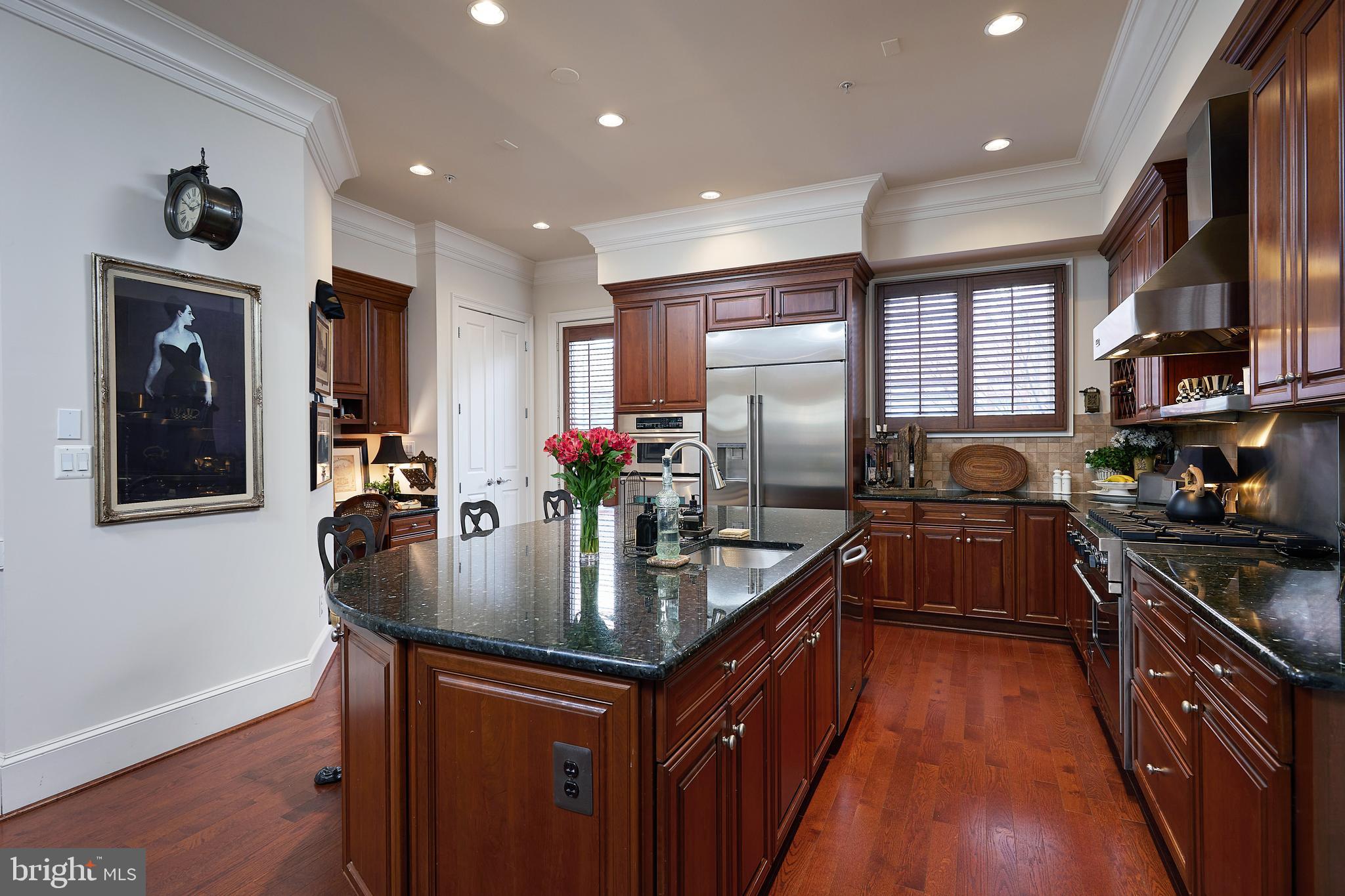 PARK POTOMAC - Residential