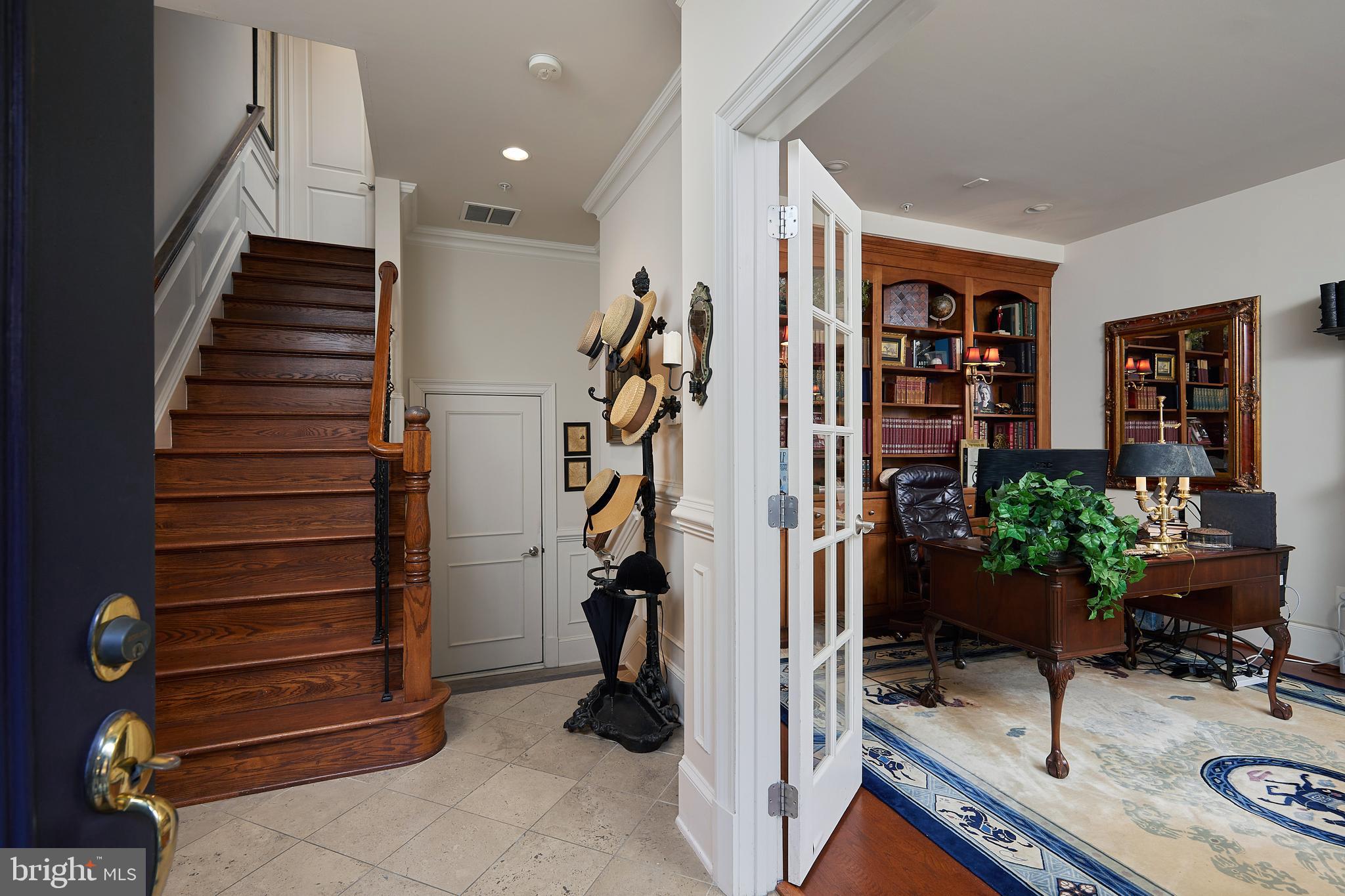 PARK POTOMAC - Residential