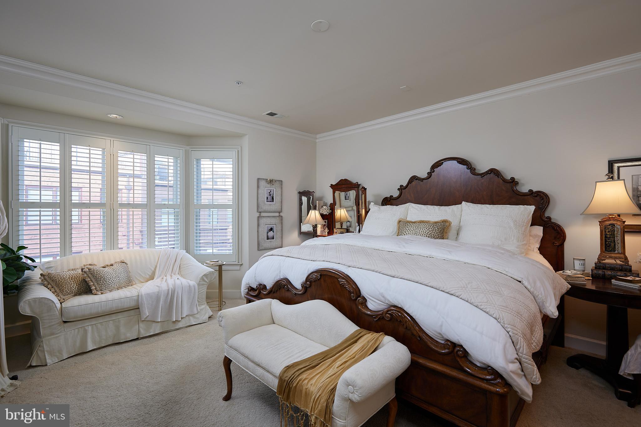 PARK POTOMAC - Residential