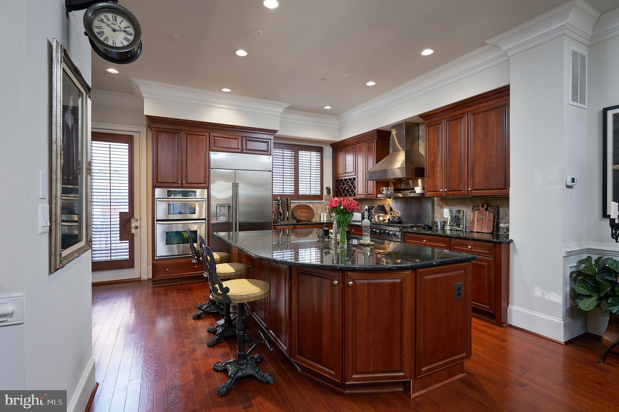 PARK POTOMAC - Residential