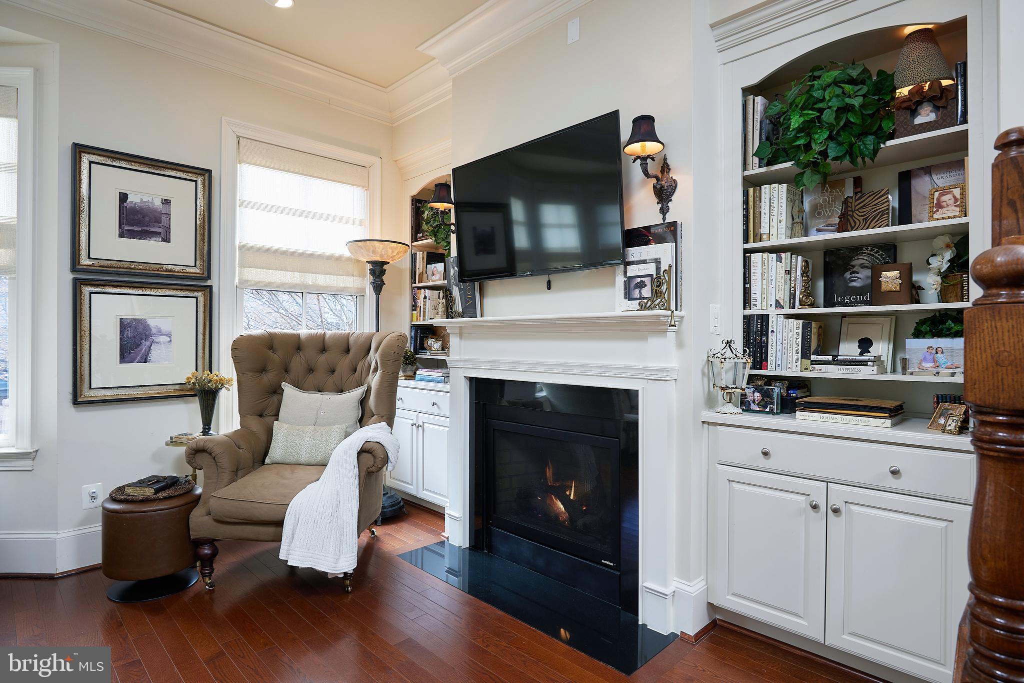 PARK POTOMAC - Residential