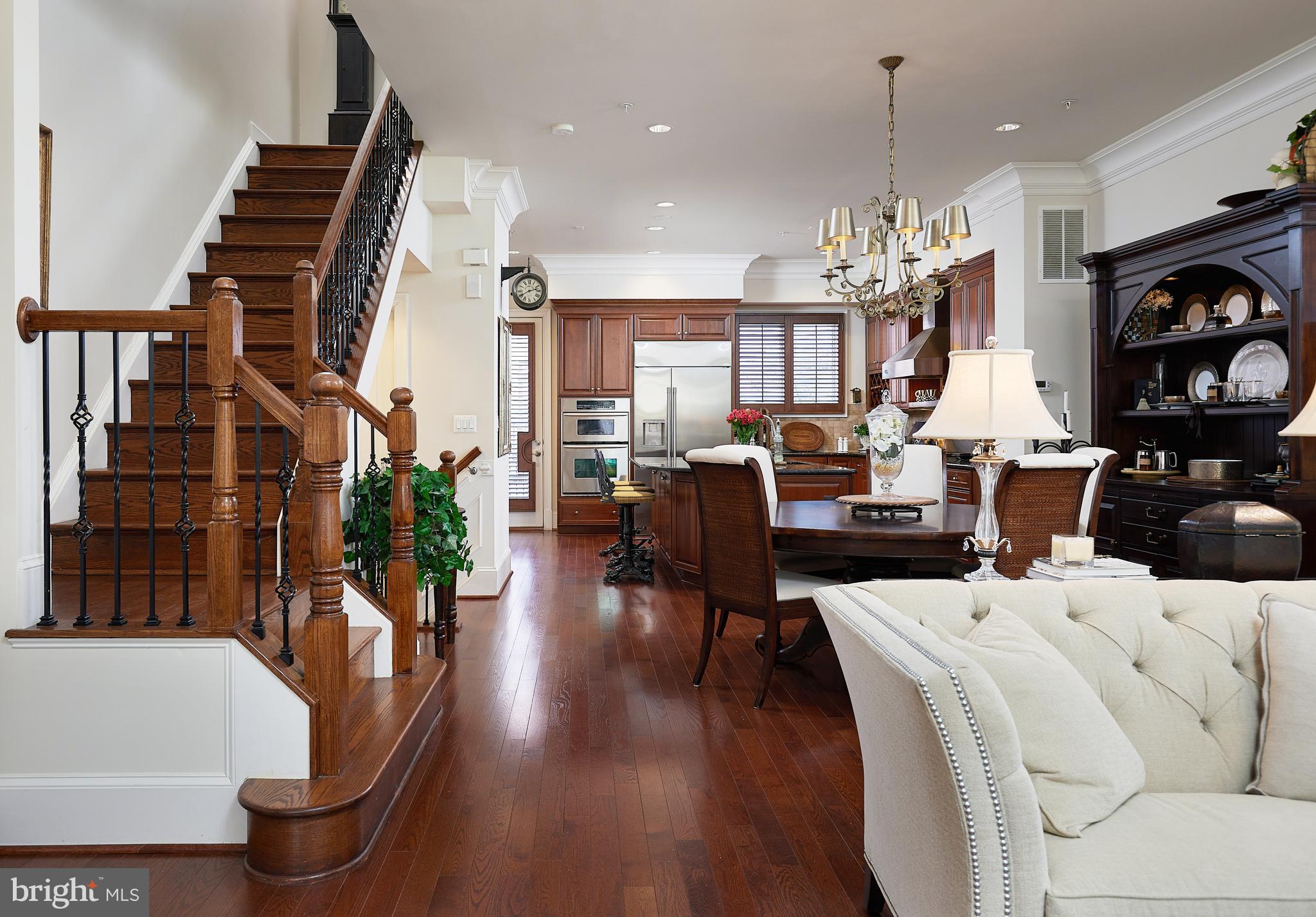 PARK POTOMAC - Residential