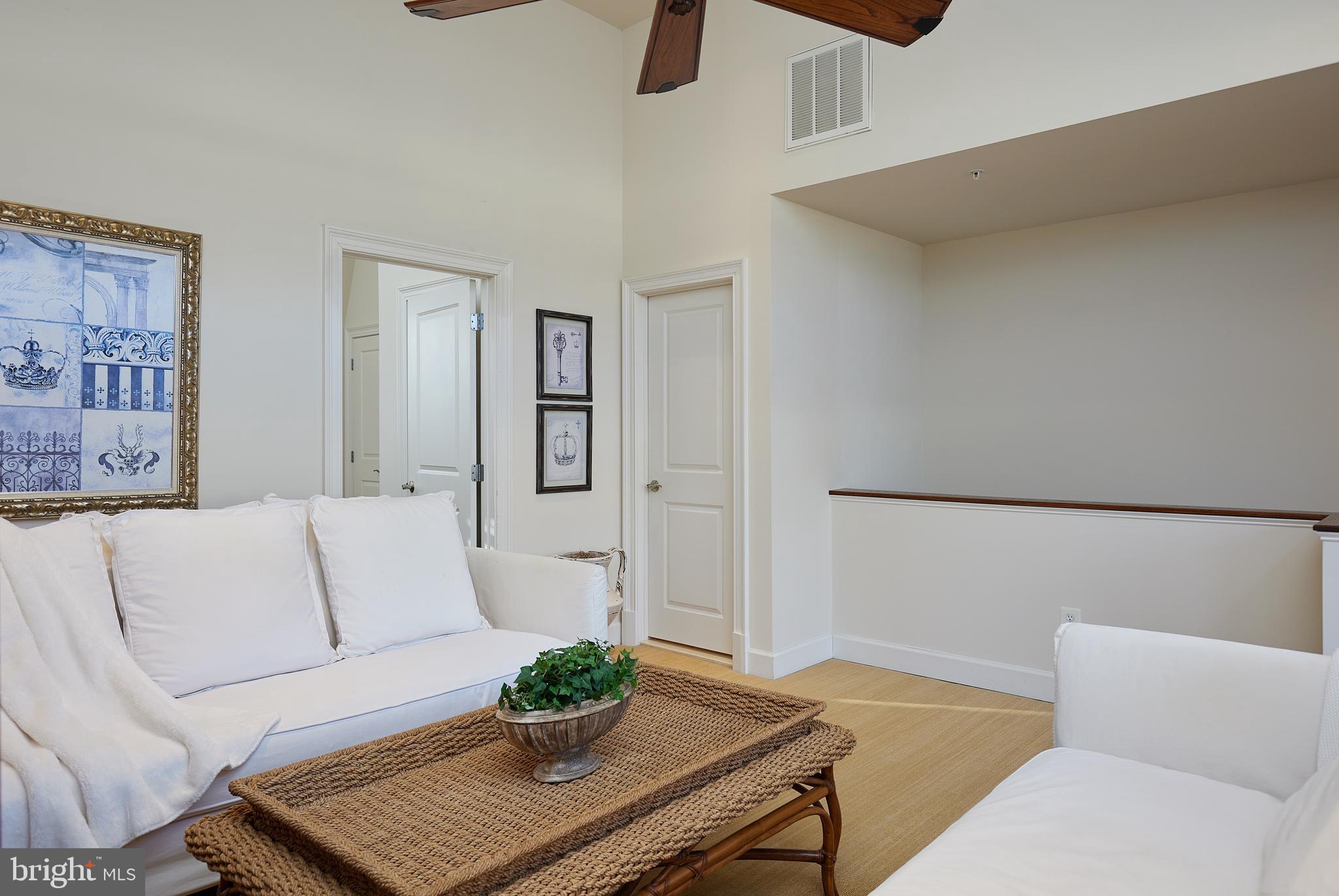 PARK POTOMAC - Residential