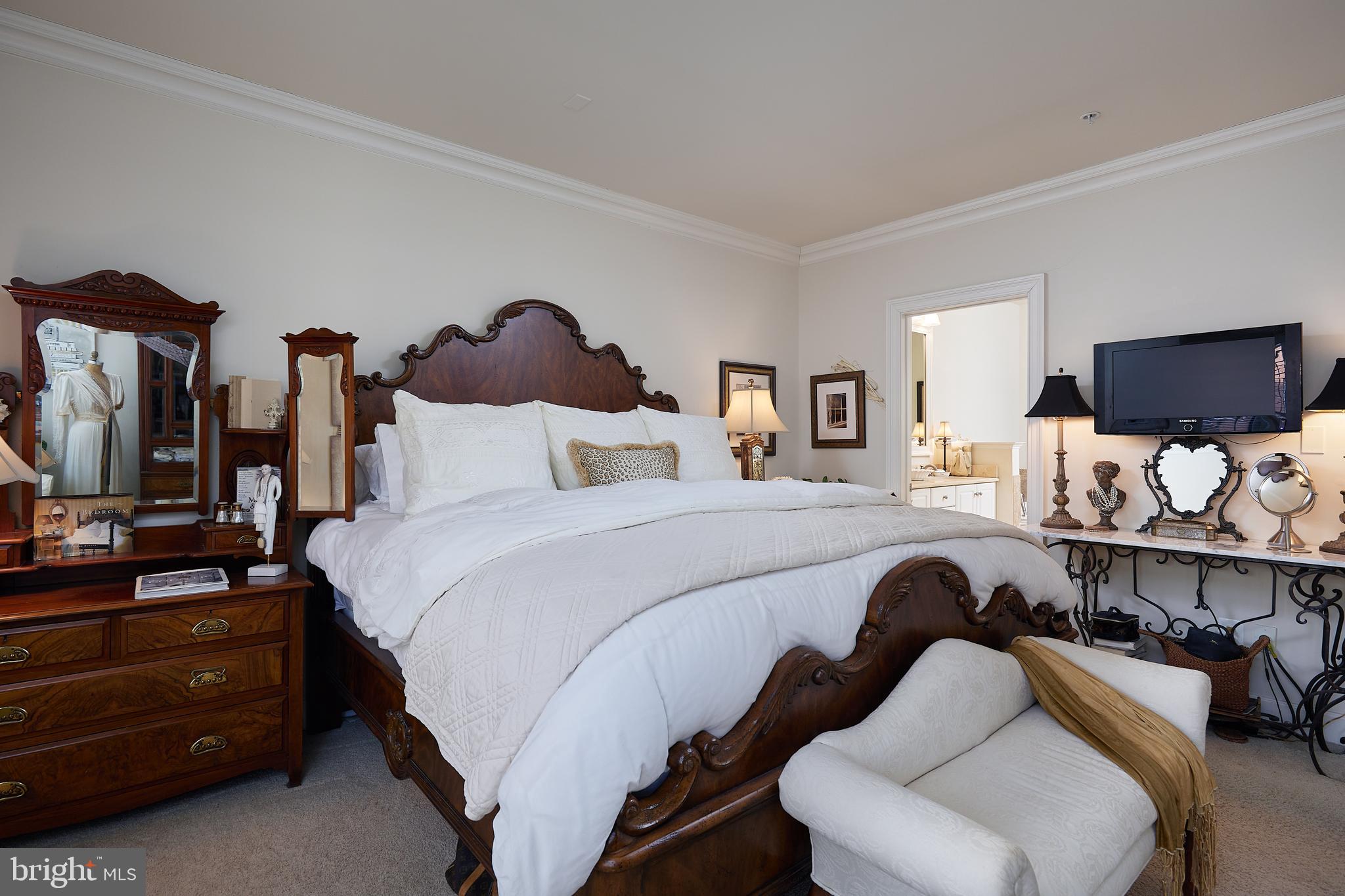 PARK POTOMAC - Residential