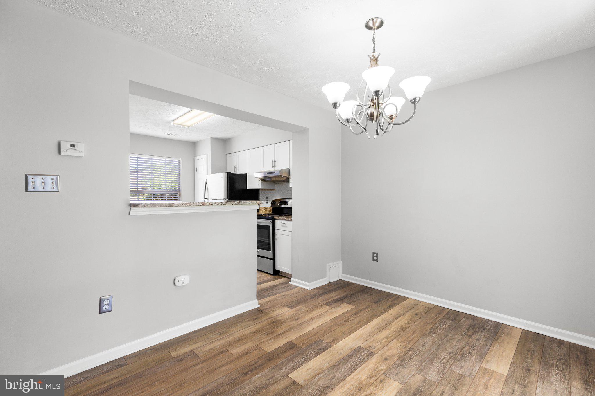 VILLAGES OF SALEM STATION - Residential Lease