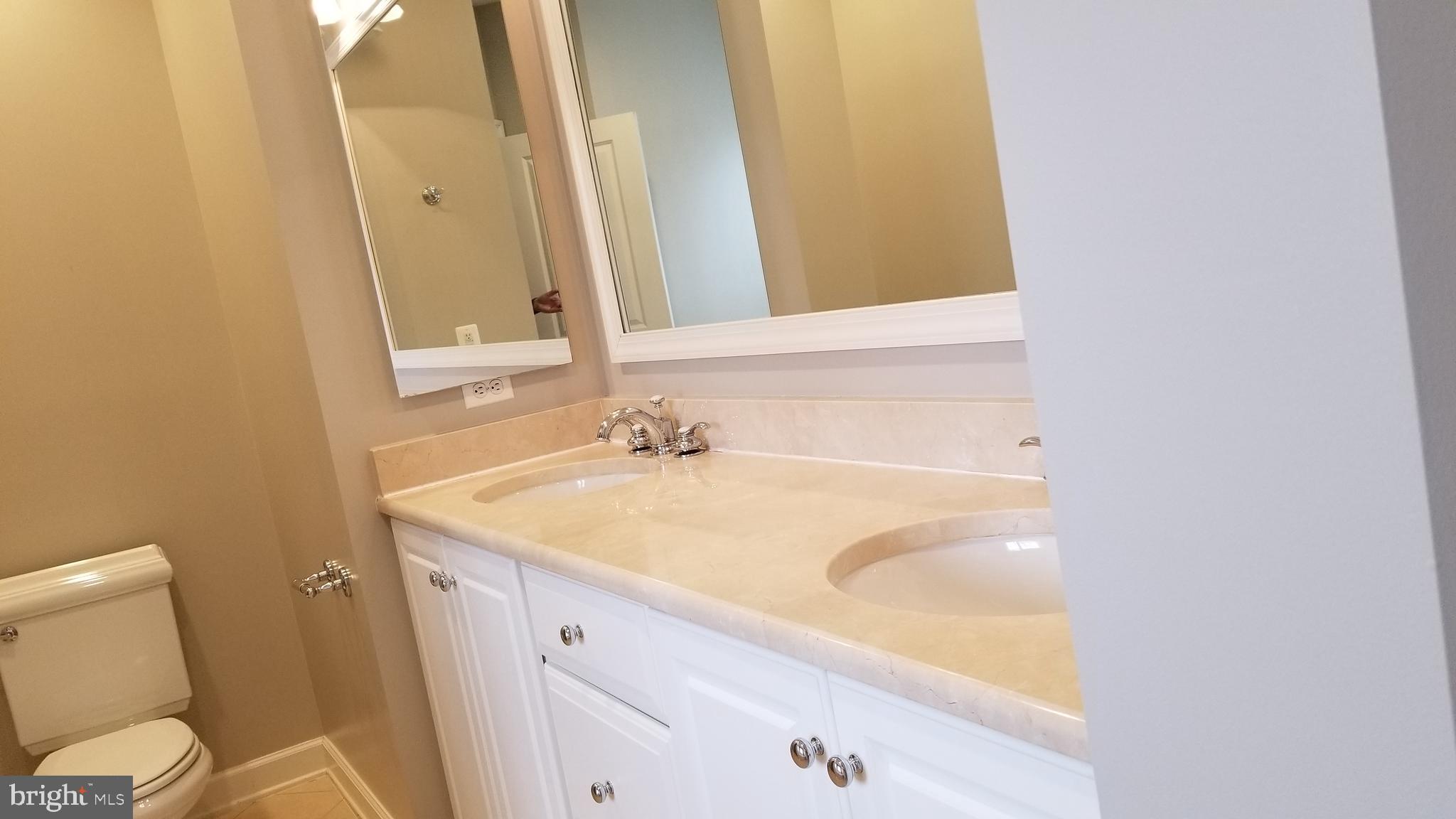 POTOMAC GREENS - Residential Lease