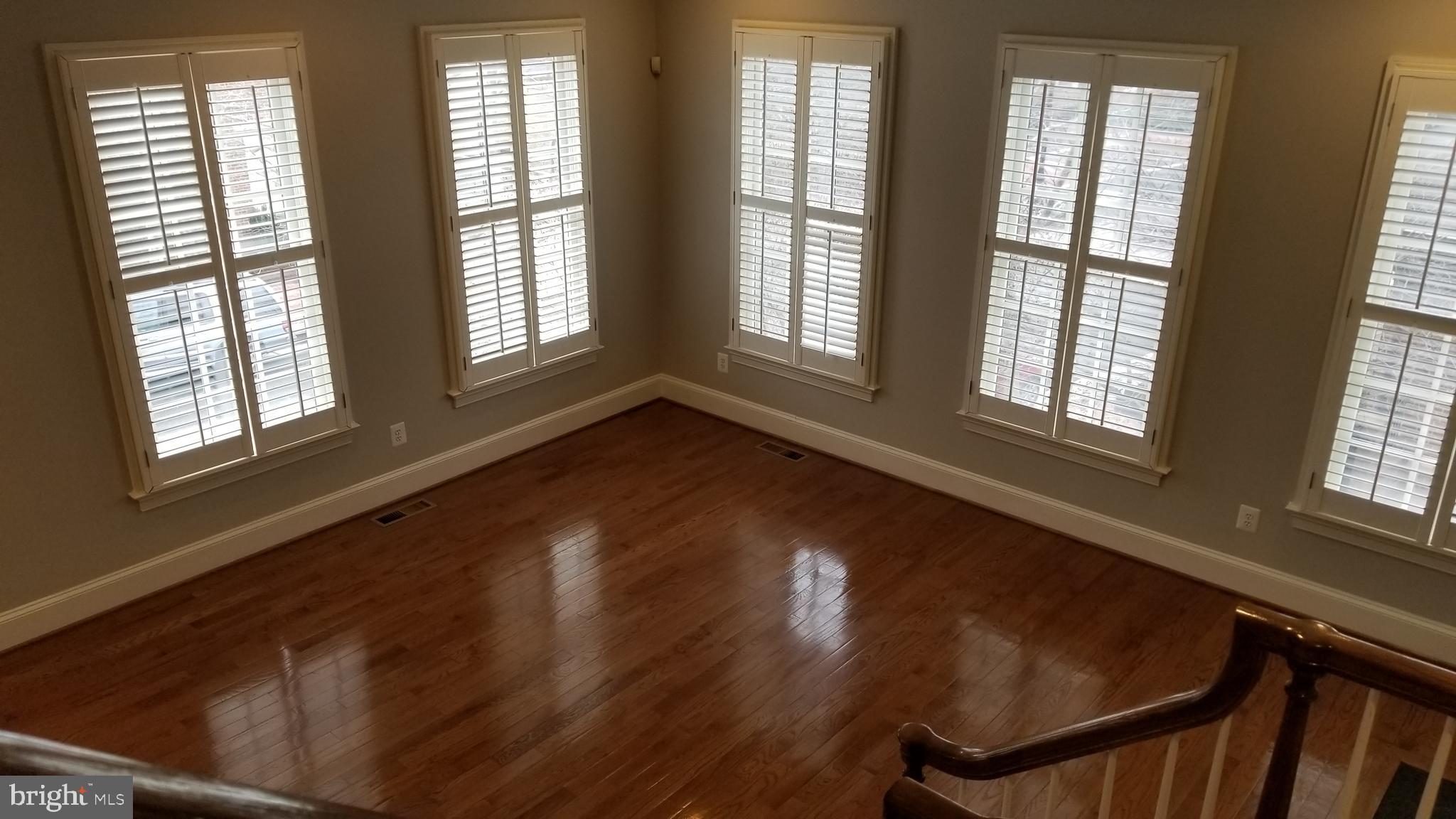 POTOMAC GREENS - Residential Lease