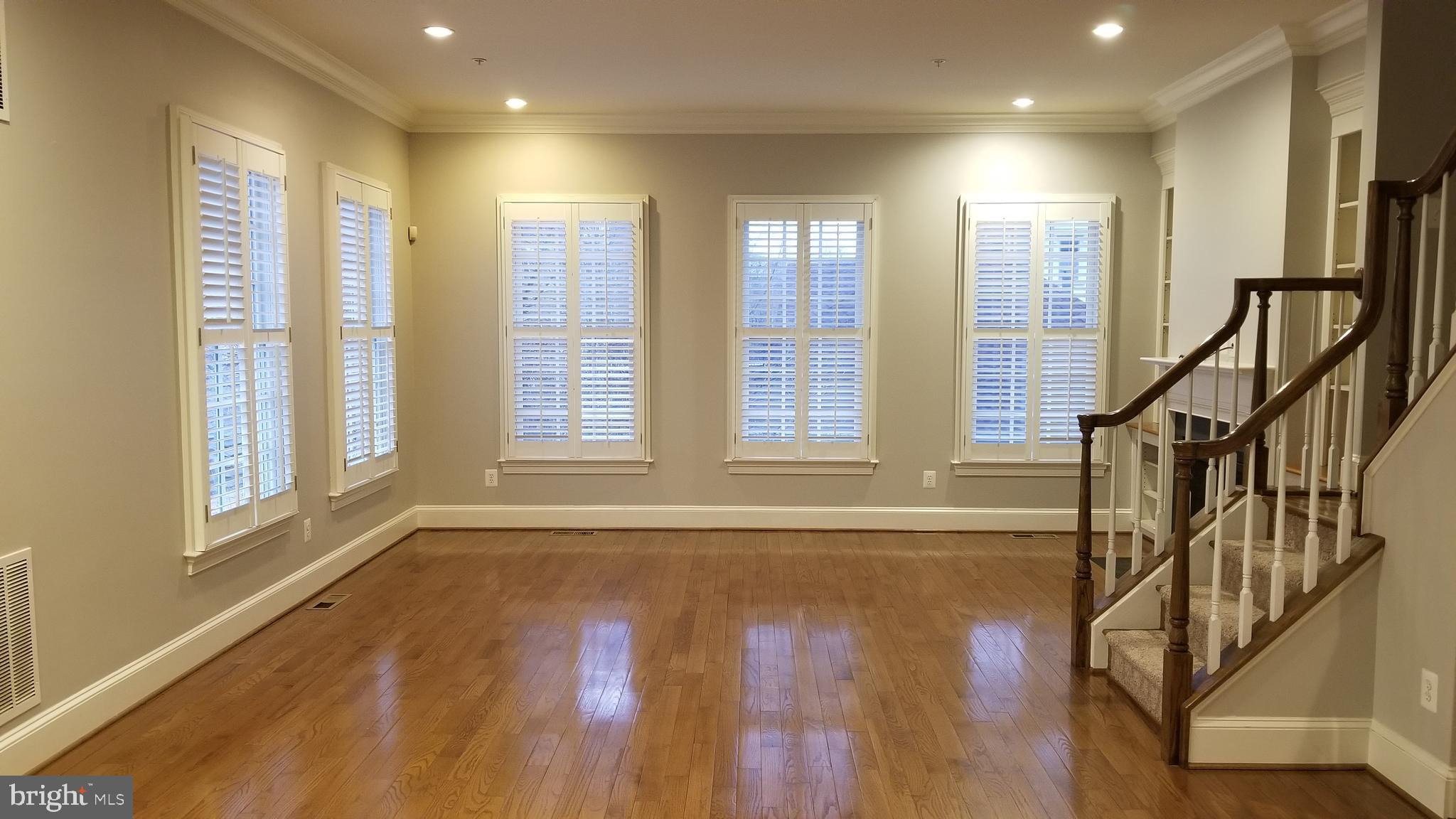 POTOMAC GREENS - Residential Lease