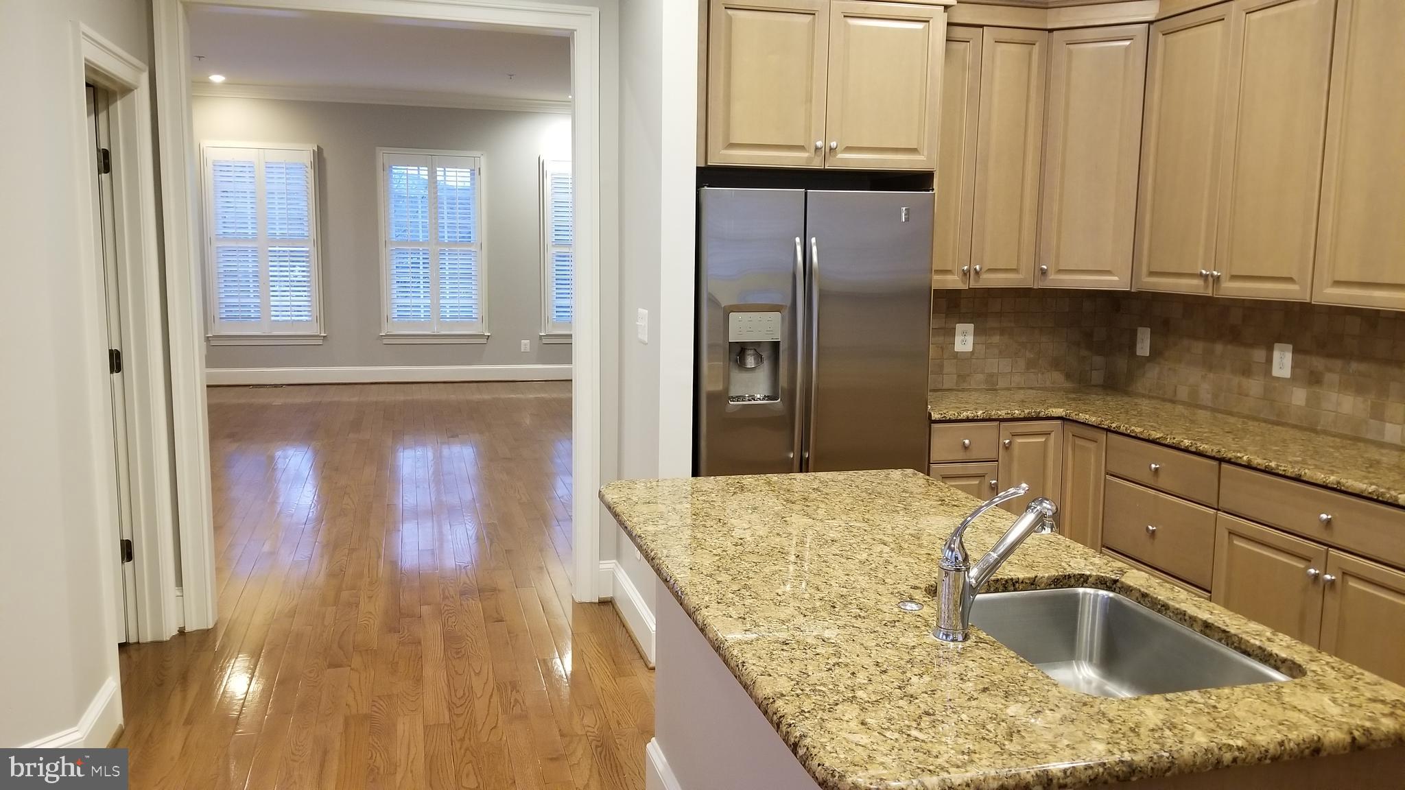 POTOMAC GREENS - Residential Lease