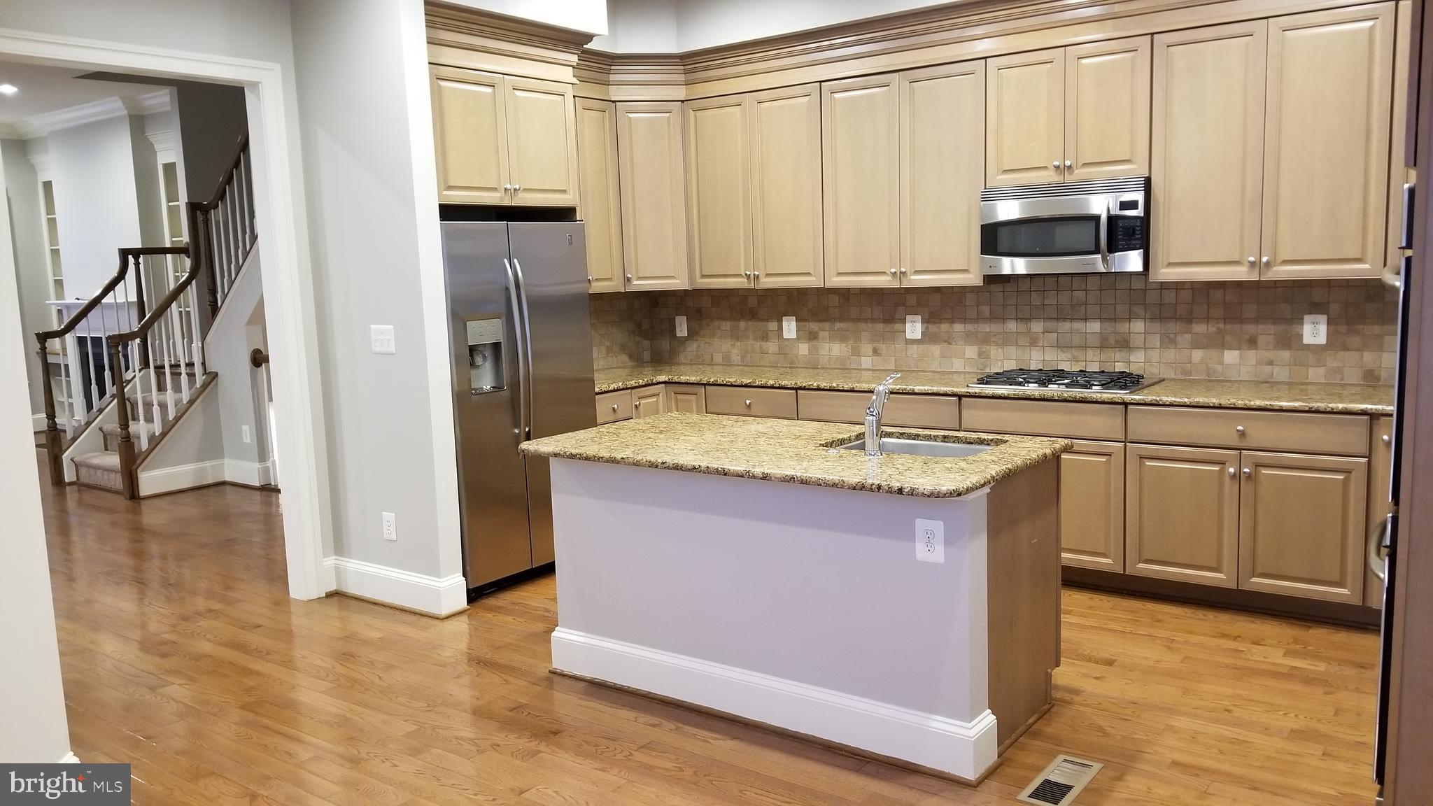 POTOMAC GREENS - Residential Lease