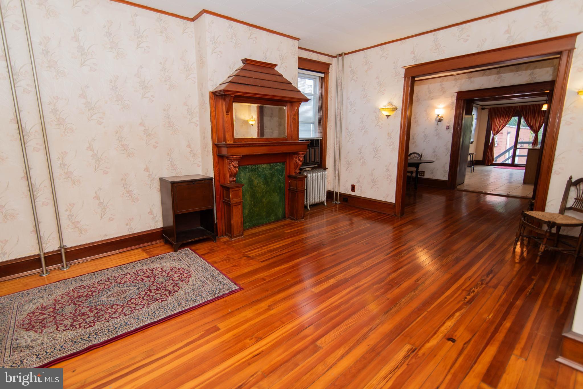 LAWNDALE - Residential