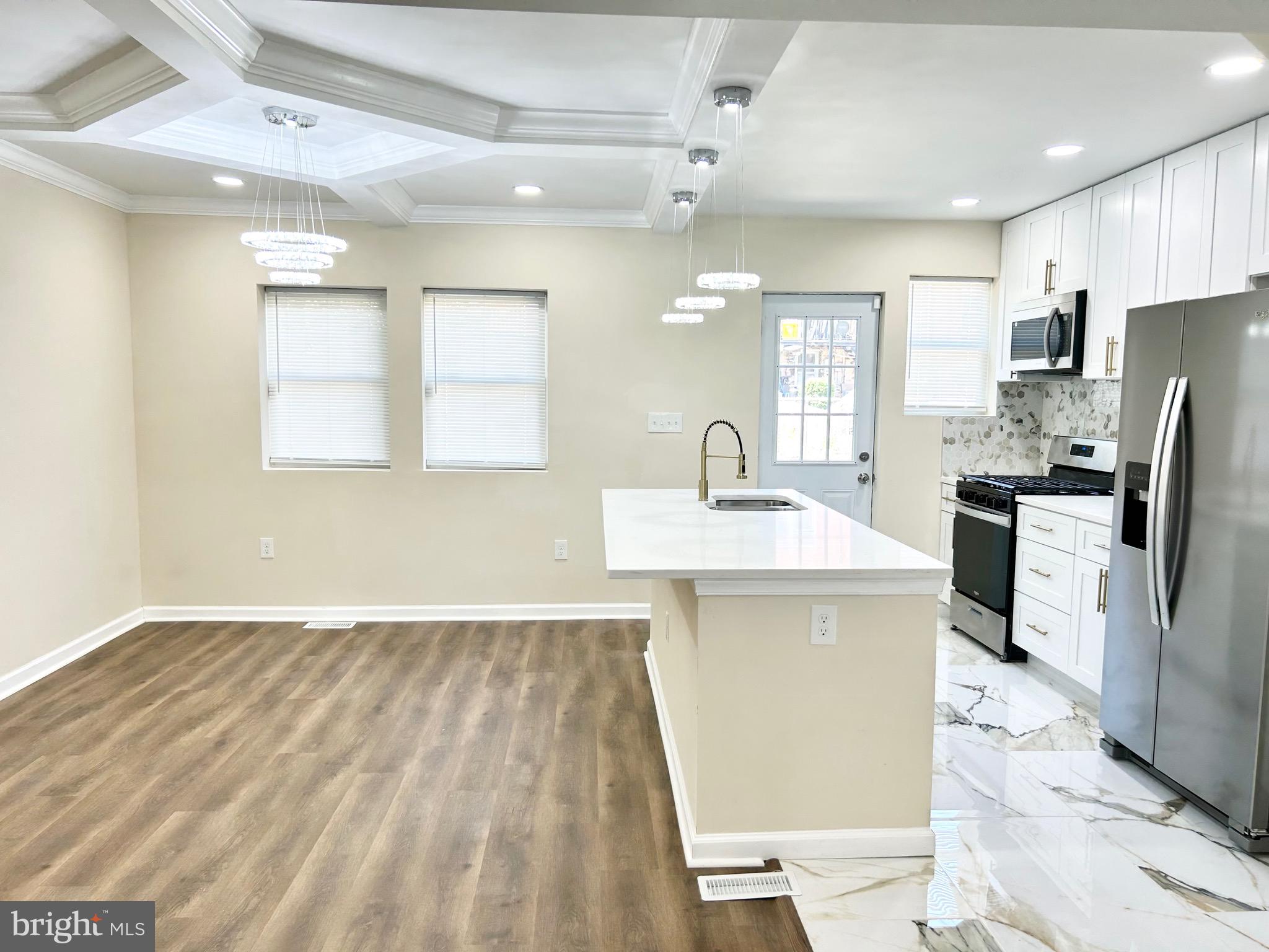 BELAIR-EDISON - Residential