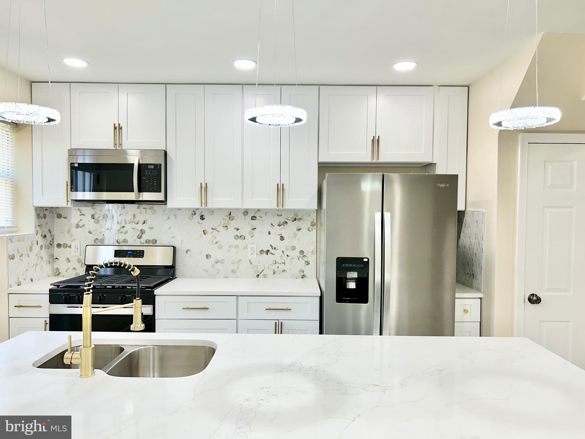 BELAIR-EDISON - Residential