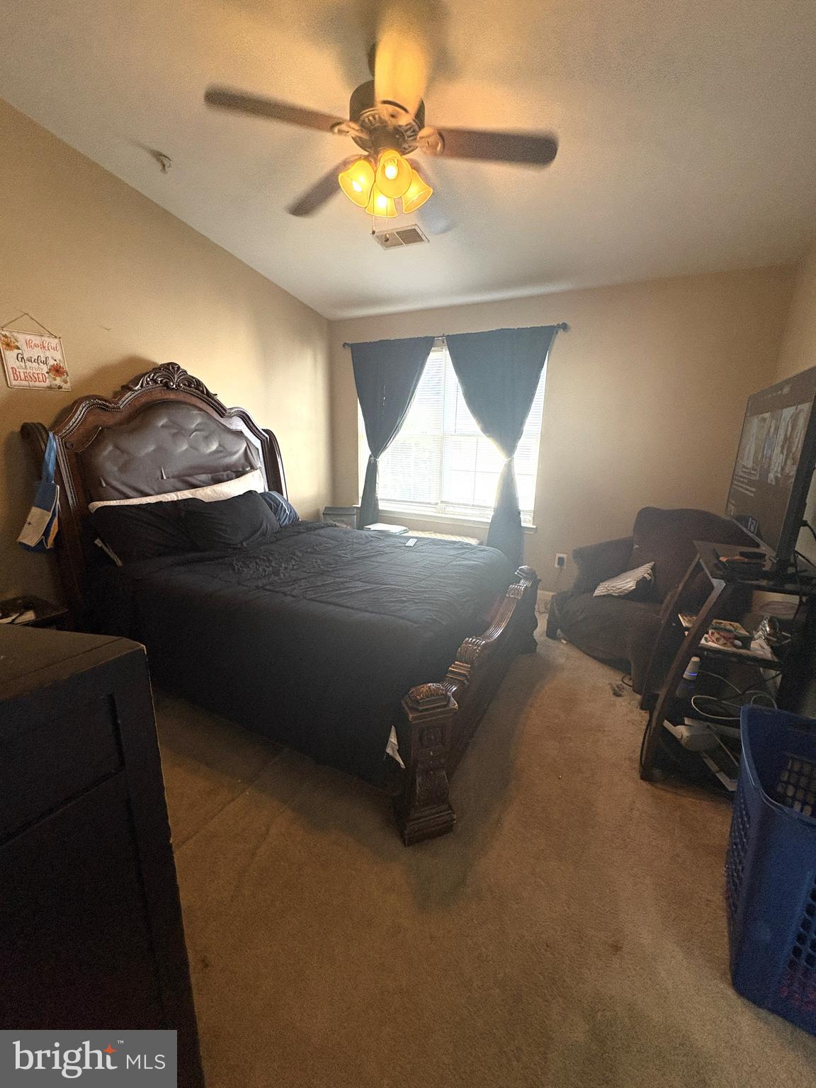 CARROLLWOOD MANOR - Residential