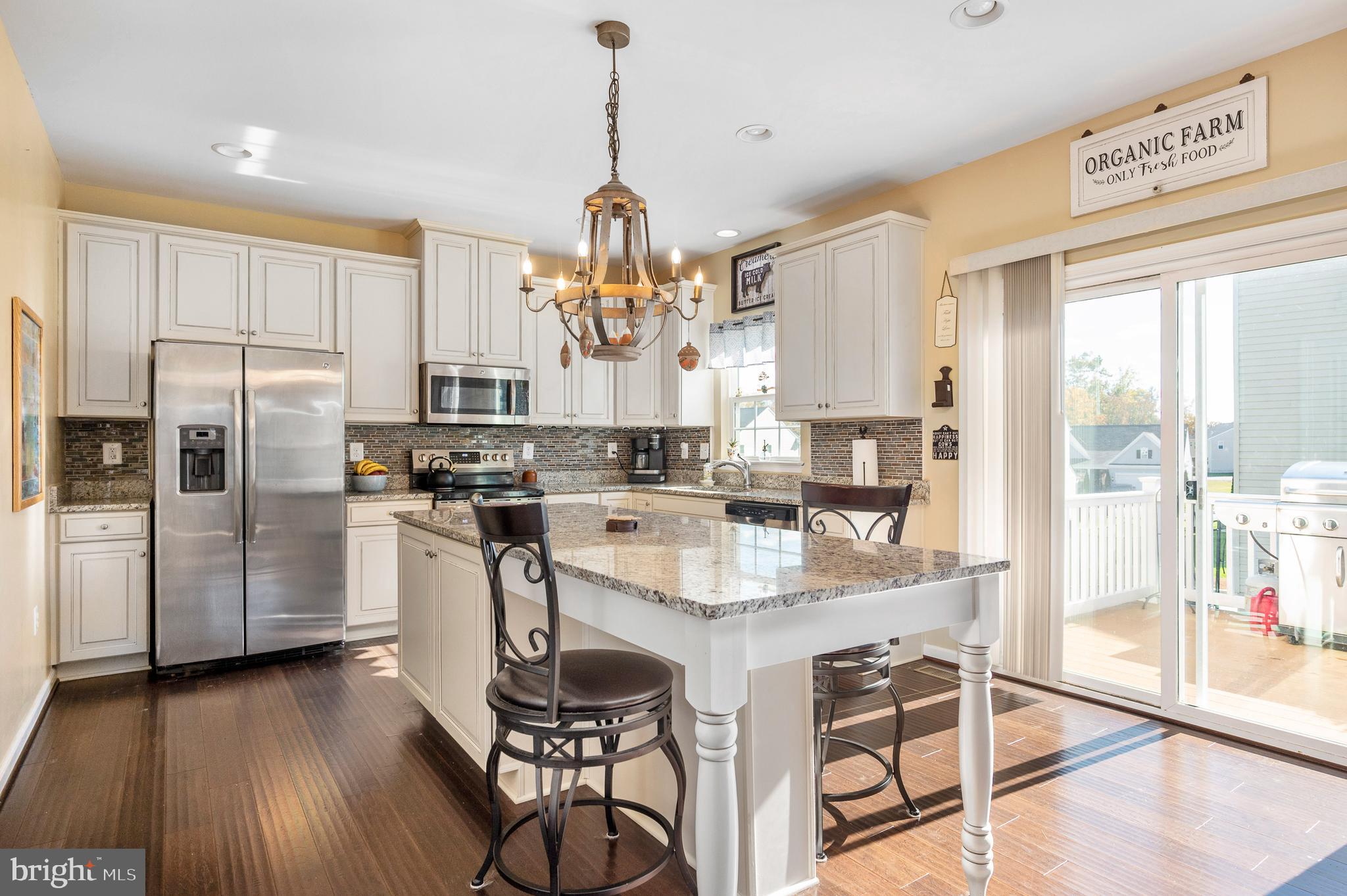 LEE'S PARKE - Residential