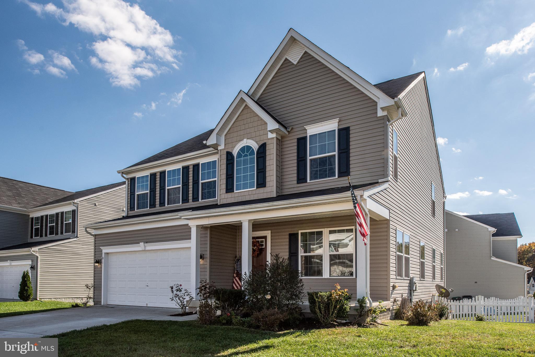 LEE'S PARKE - Residential