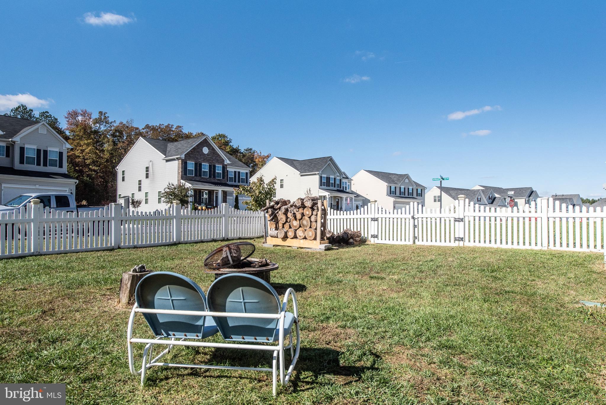 LEE'S PARKE - Residential