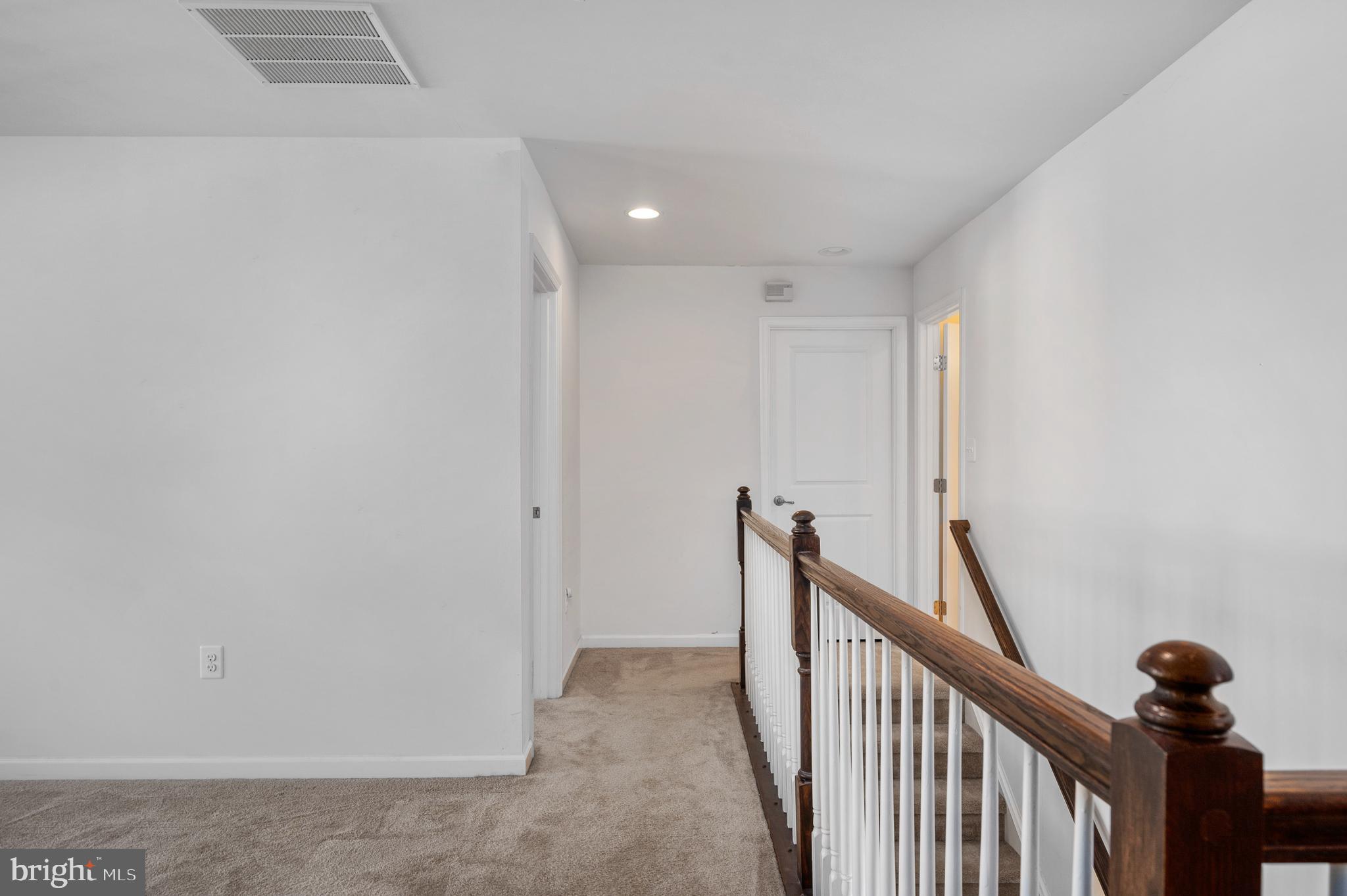 LEE'S PARKE - Residential