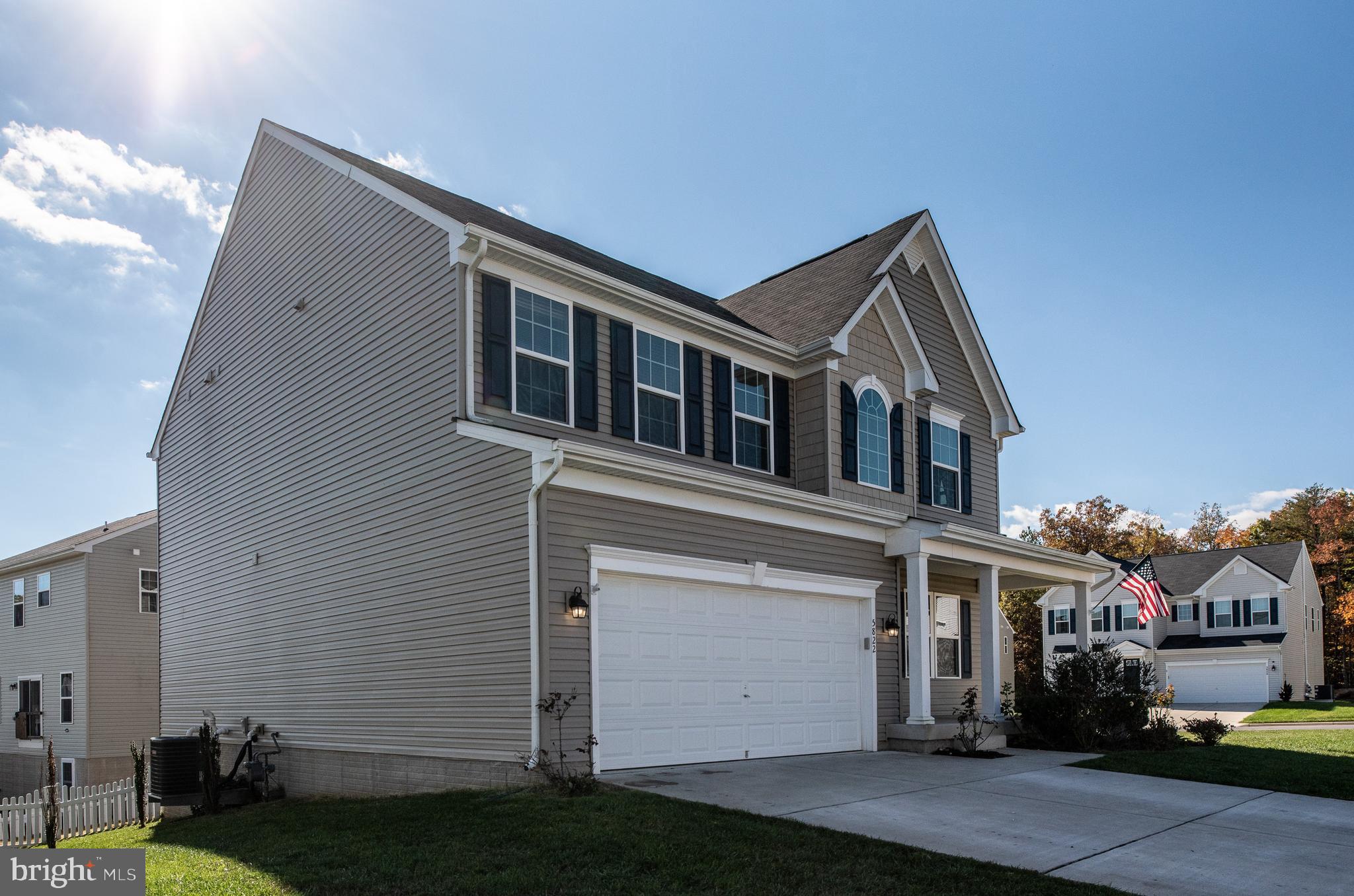 LEE'S PARKE - Residential