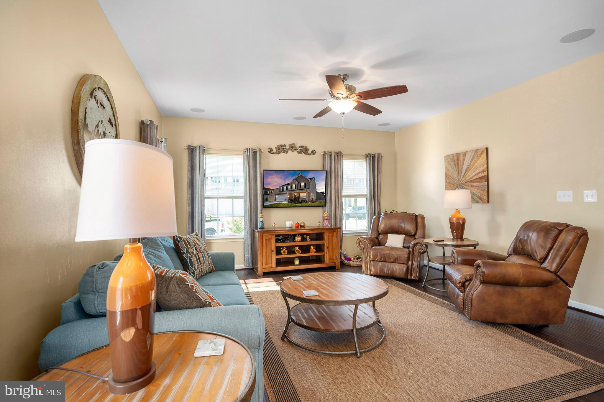 LEE'S PARKE - Residential