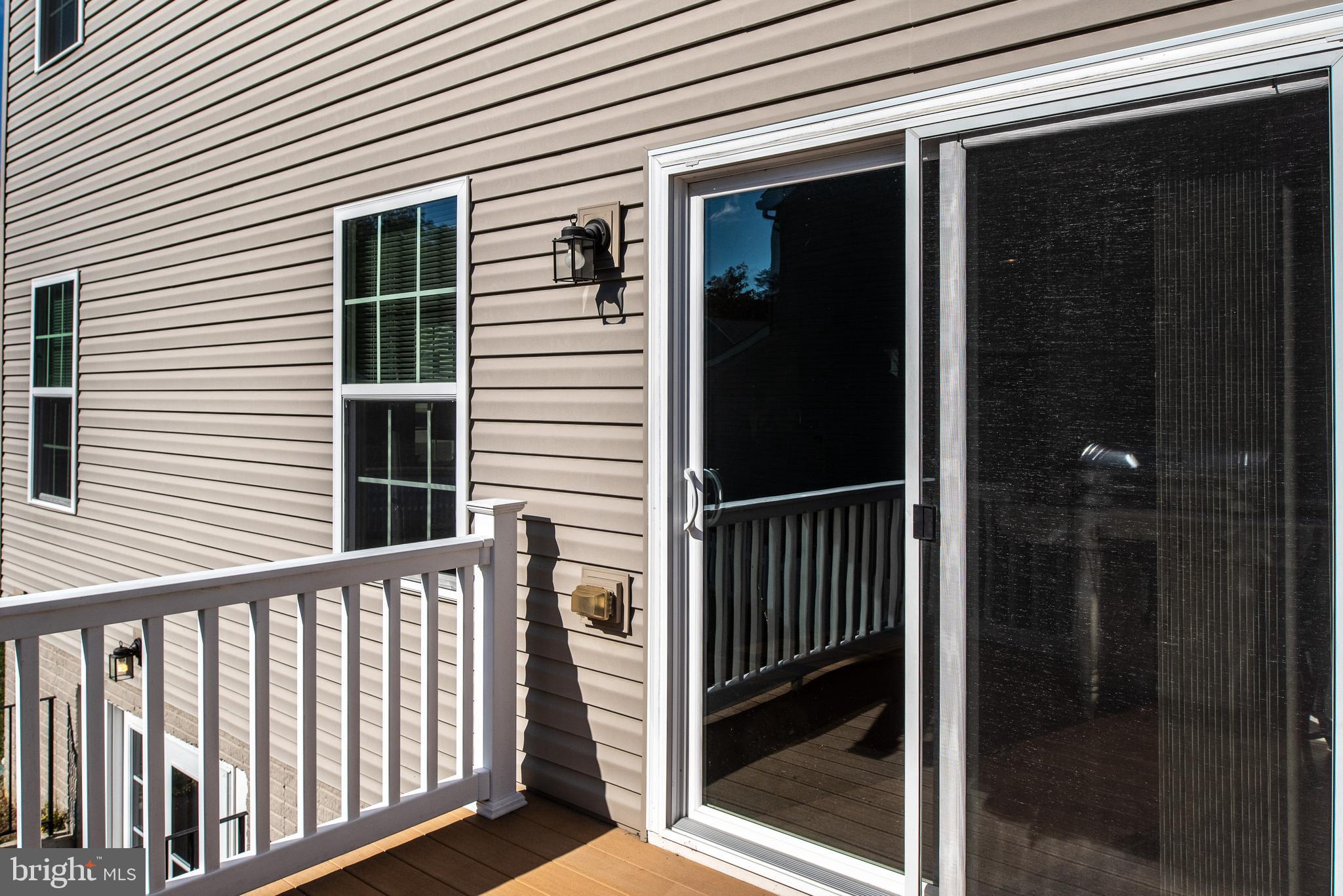 LEE'S PARKE - Residential