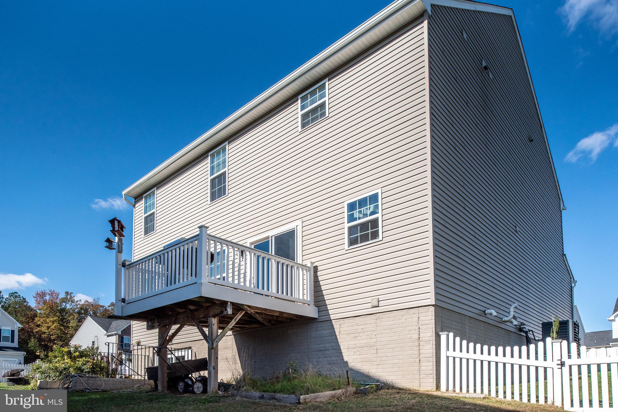 LEE'S PARKE - Residential