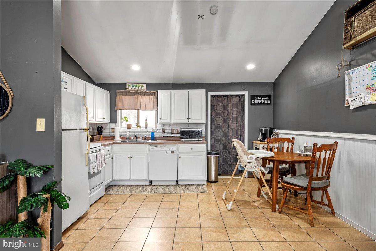 POCONO COUNTRY PLACE - Residential