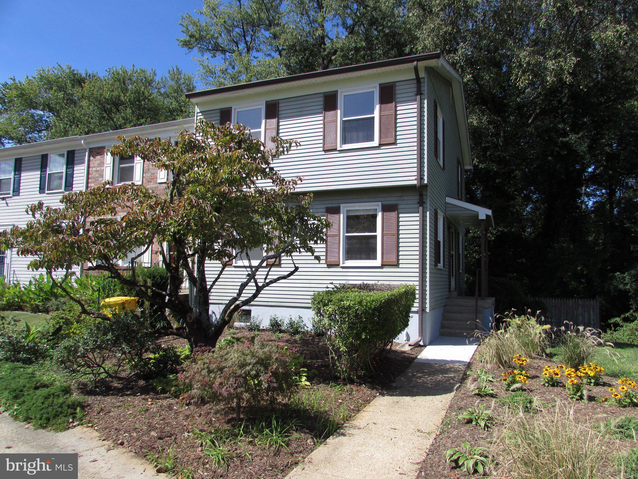 1614 MOUNT AIRY COURT