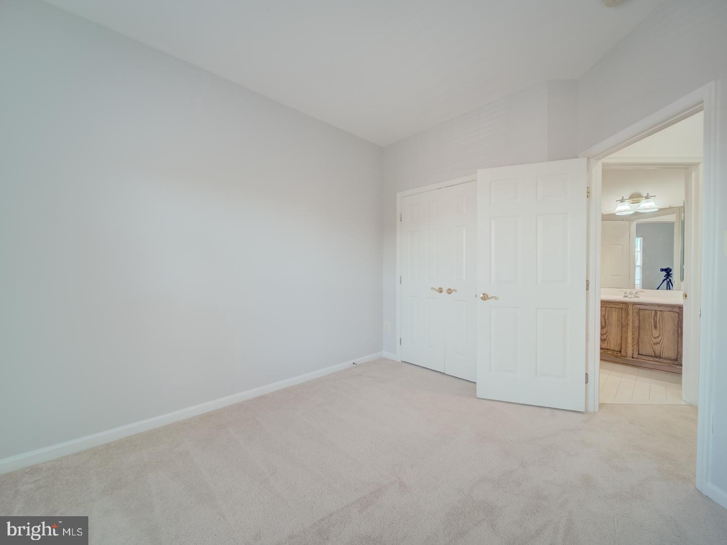 VILLAGES OF URBANA - Residential