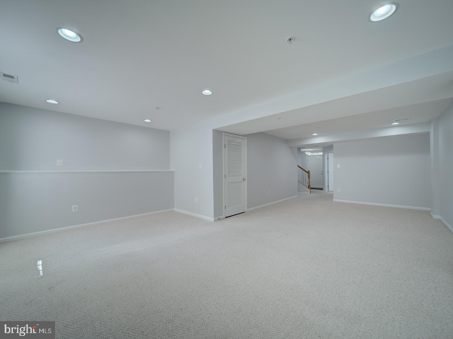 VILLAGES OF URBANA - Residential